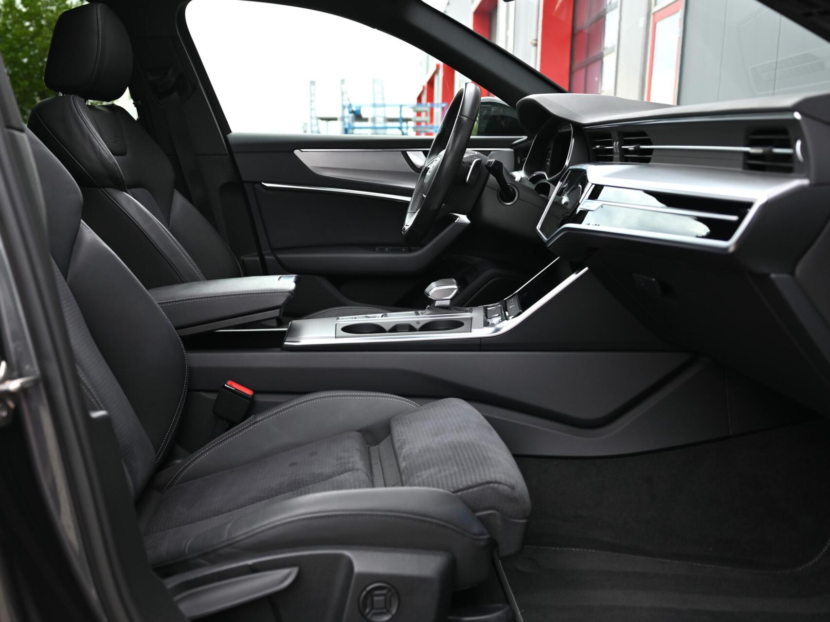 Foto van Audi A6 Avant 55 TFSI E