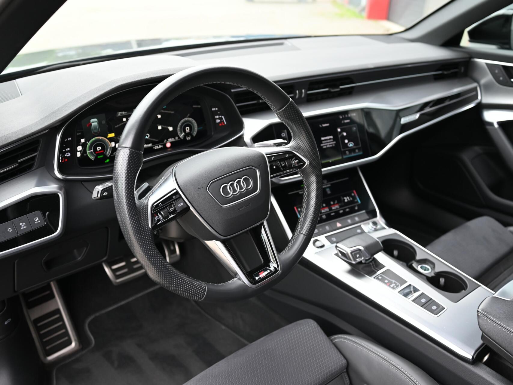 Foto van Audi A6 Avant 55 TFSI E