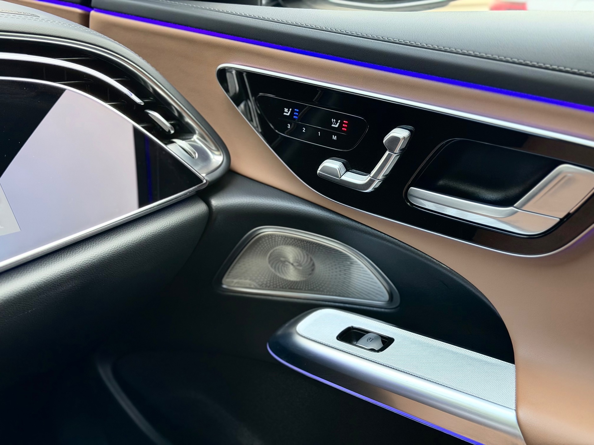 Foto van Mercedes-Benz AMG E 53 Hybrid