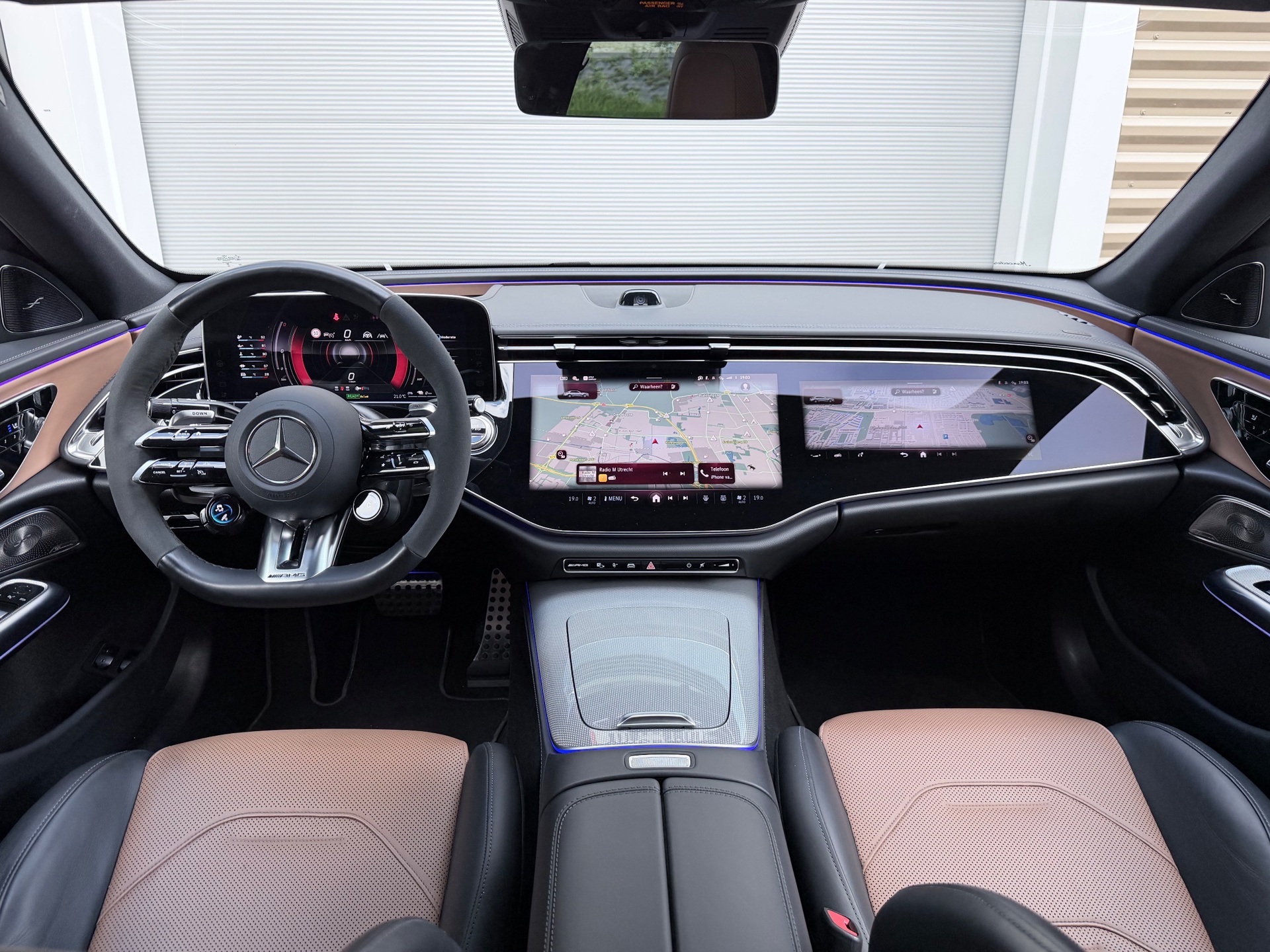 Foto van Mercedes-Benz AMG E 53 Hybrid