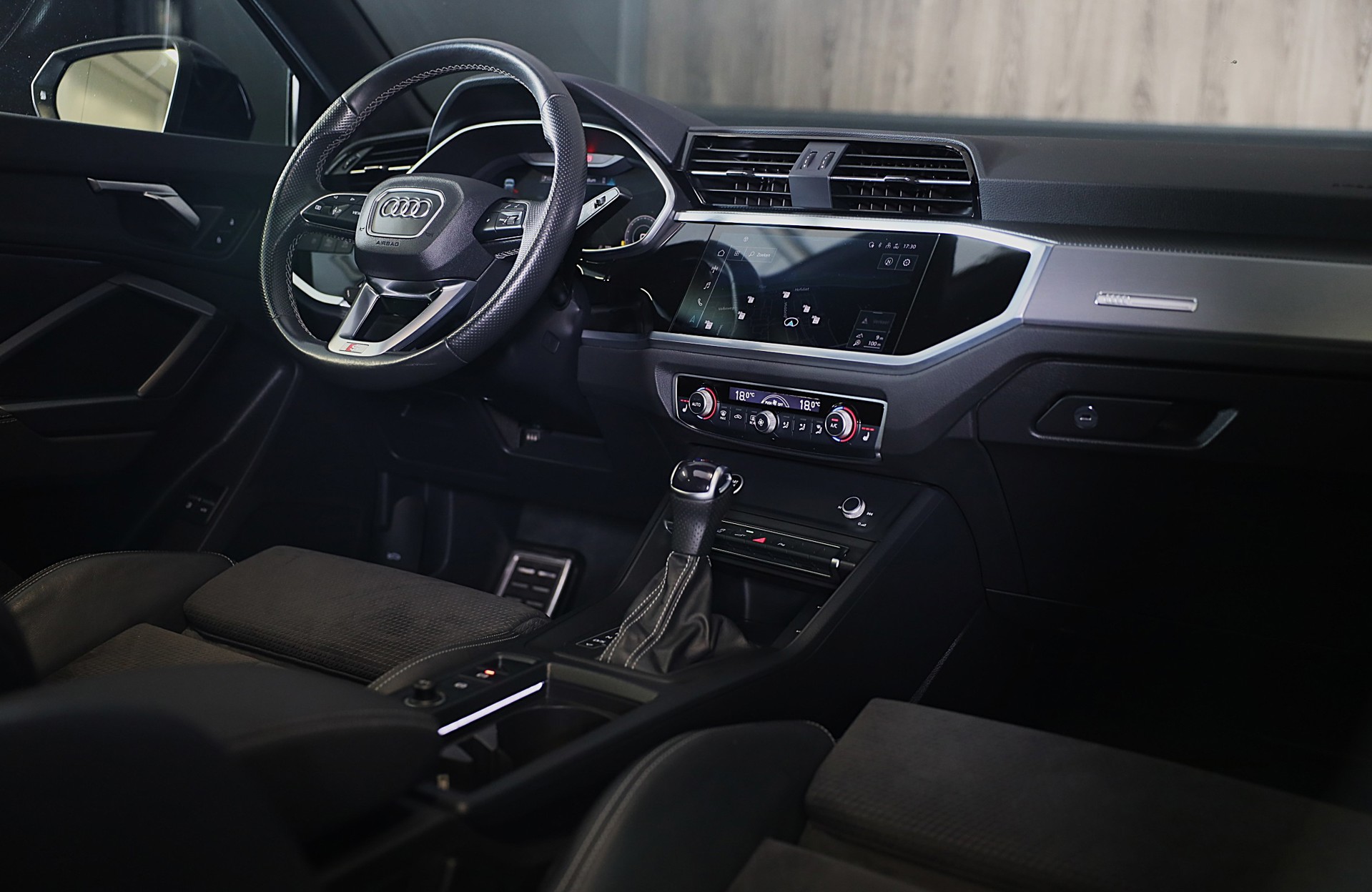 Foto van Audi Q3 E-tron