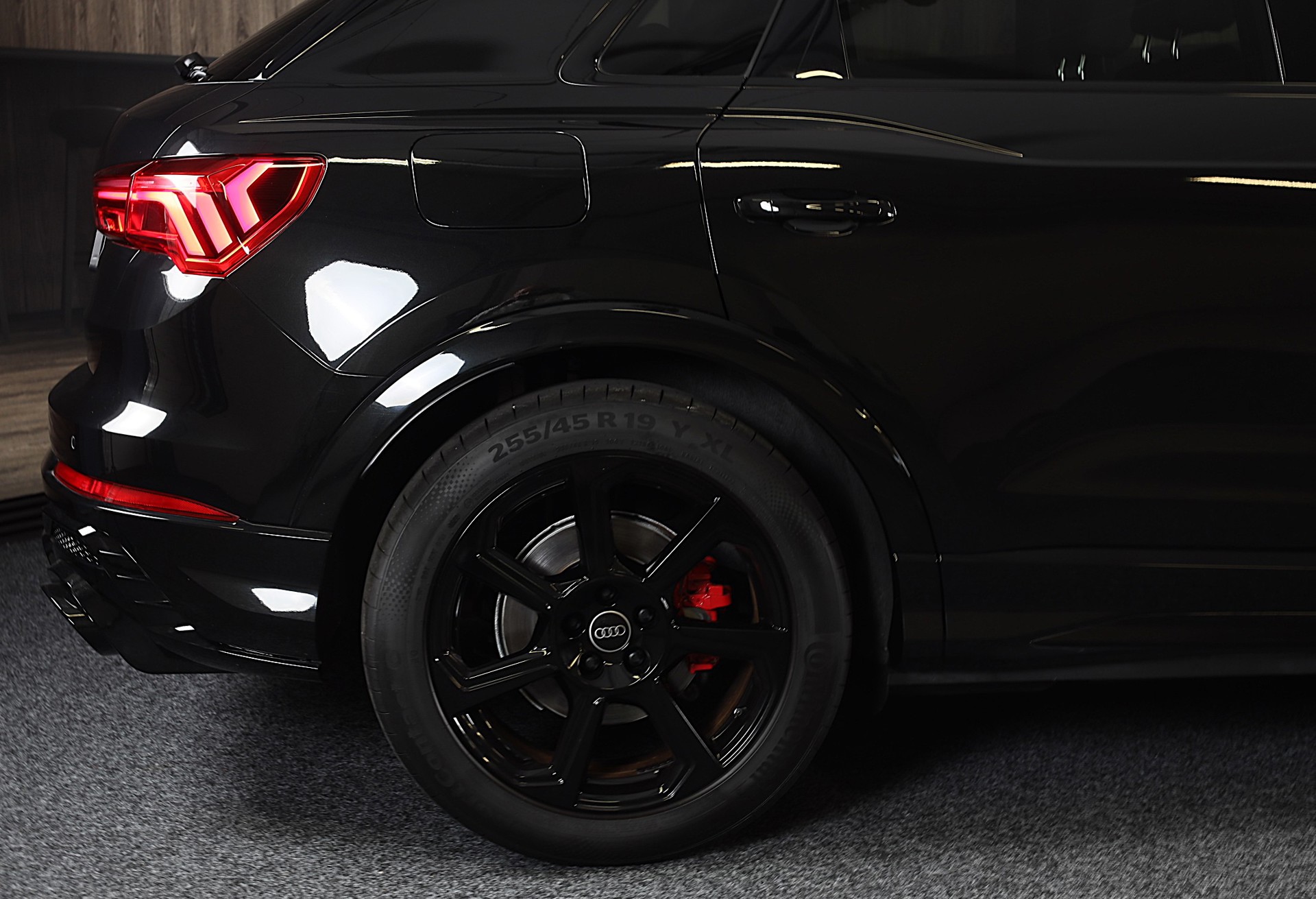 Foto van Audi Q3 E-tron