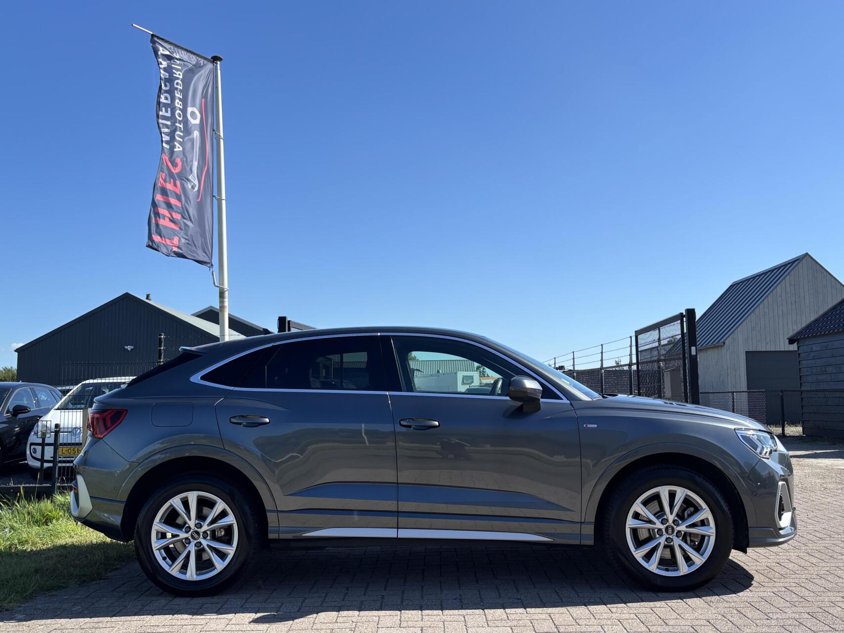 Foto van Audi Q3 Sportback E-tron