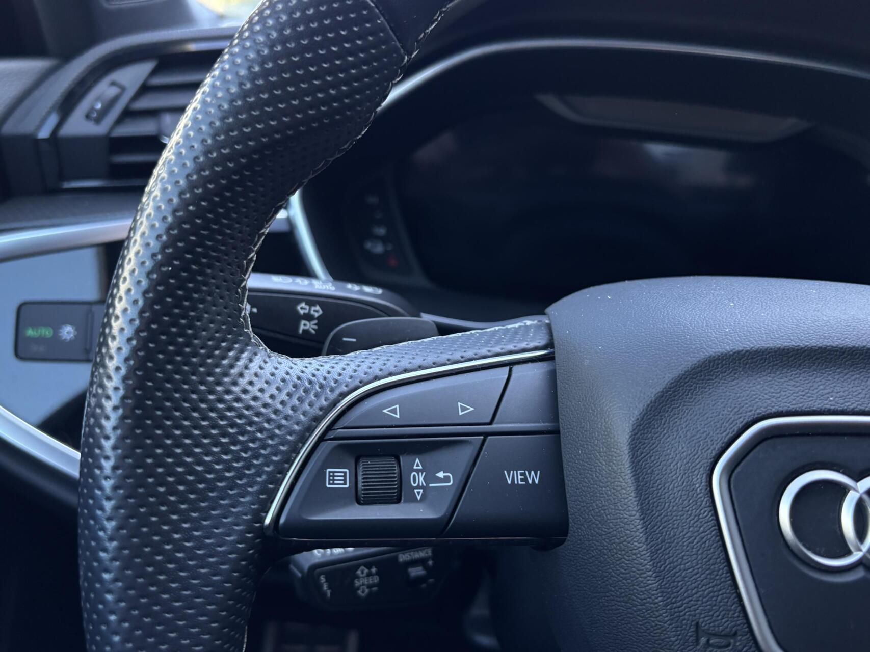 Foto van Audi Q3 Sportback E-tron