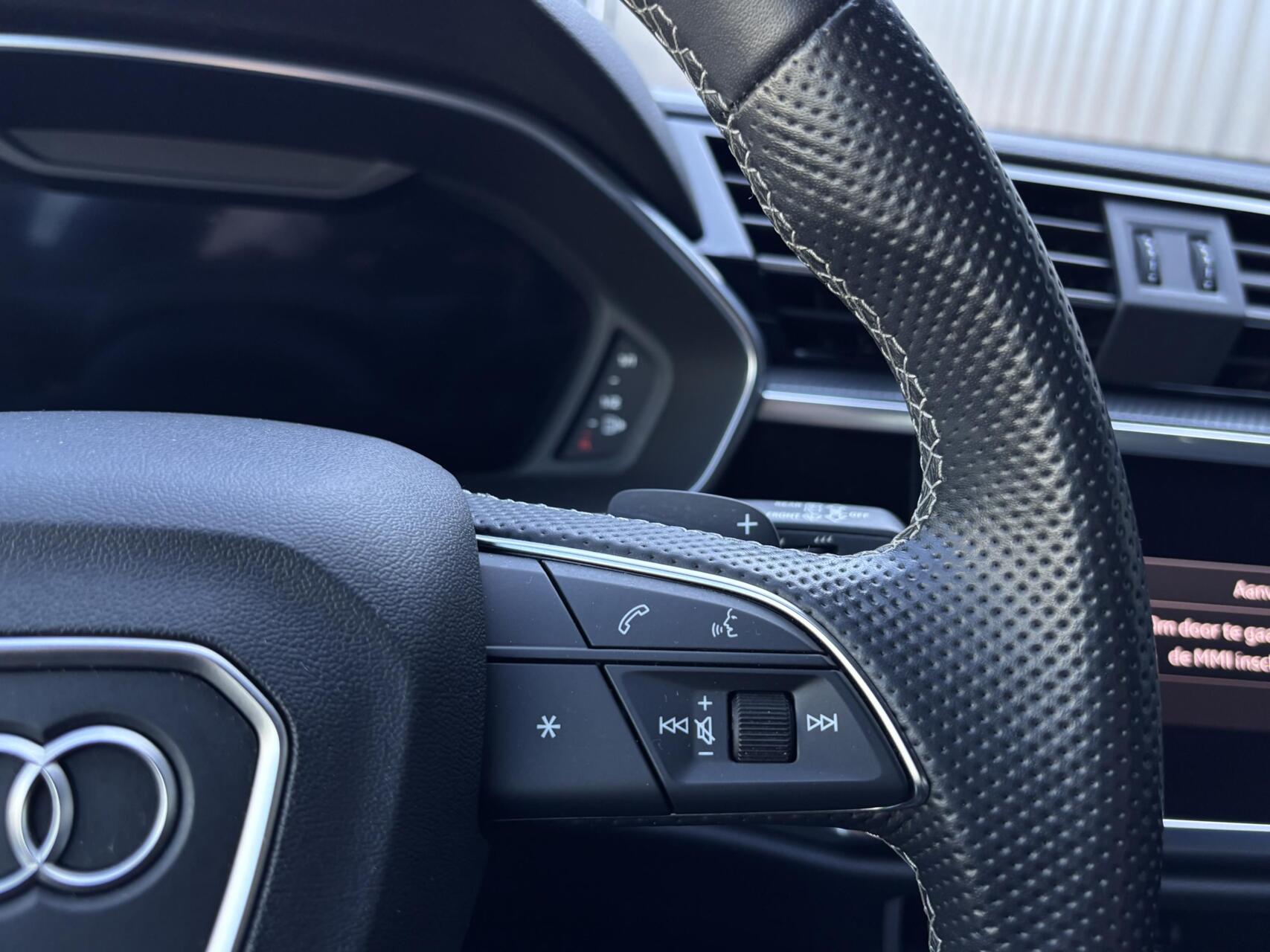Foto van Audi Q3 Sportback E-tron