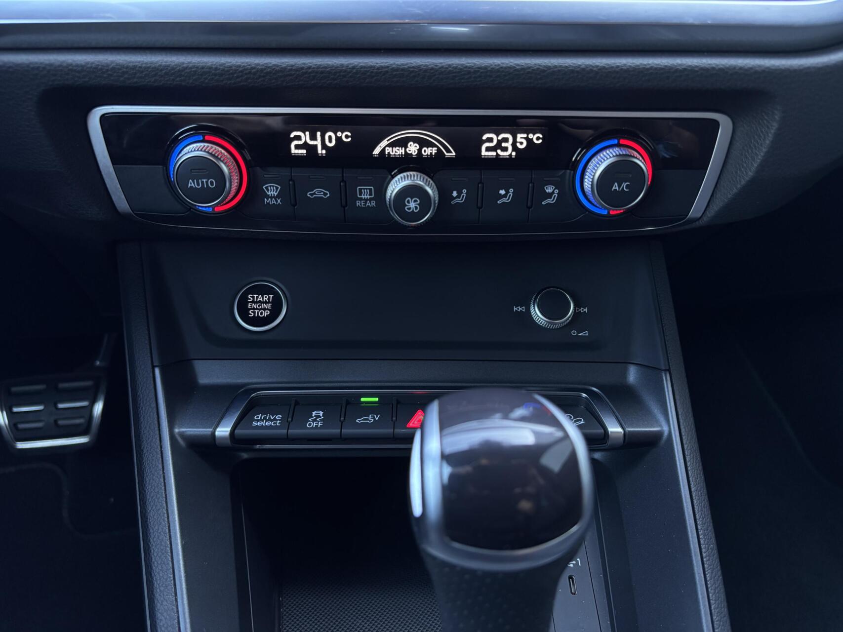 Foto van Audi Q3 Sportback E-tron