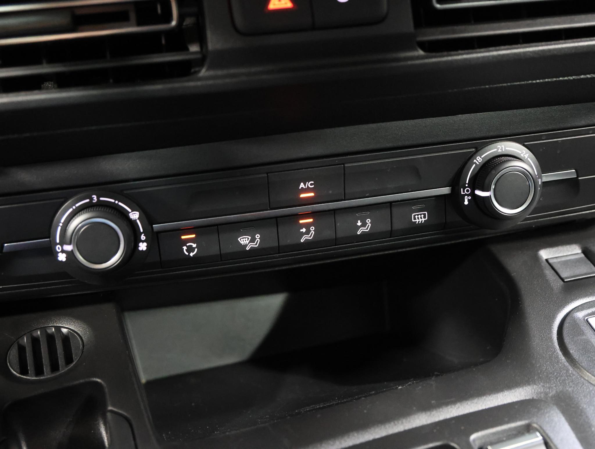 Foto van Citroen E-berlingo