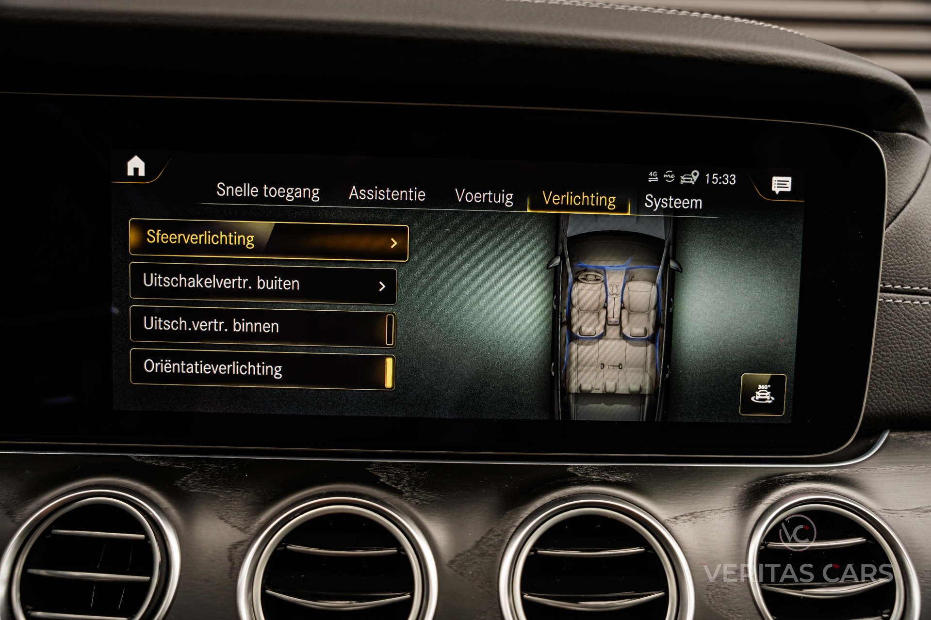 Foto van Mercedes-Benz E 300 E