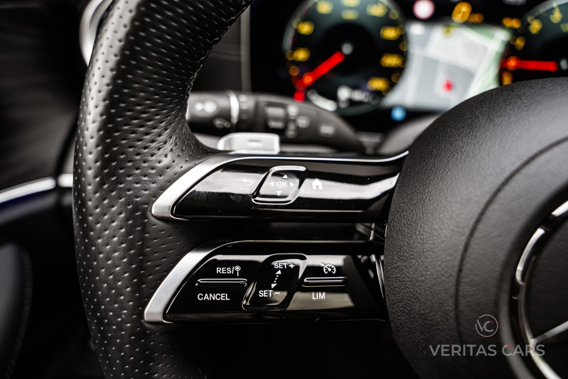 Foto van Mercedes-Benz E 300 E