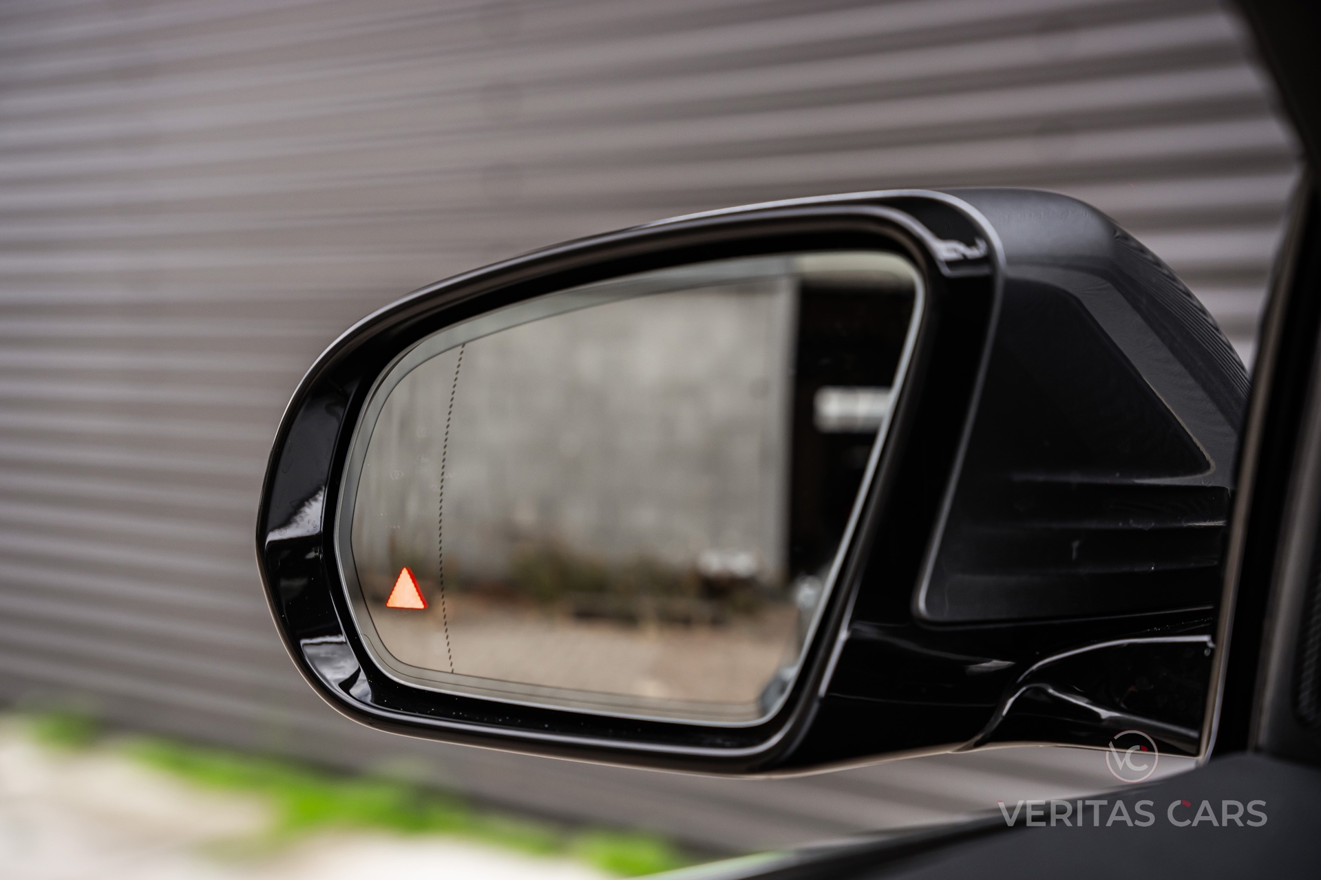 Foto van Mercedes-Benz E 300 E