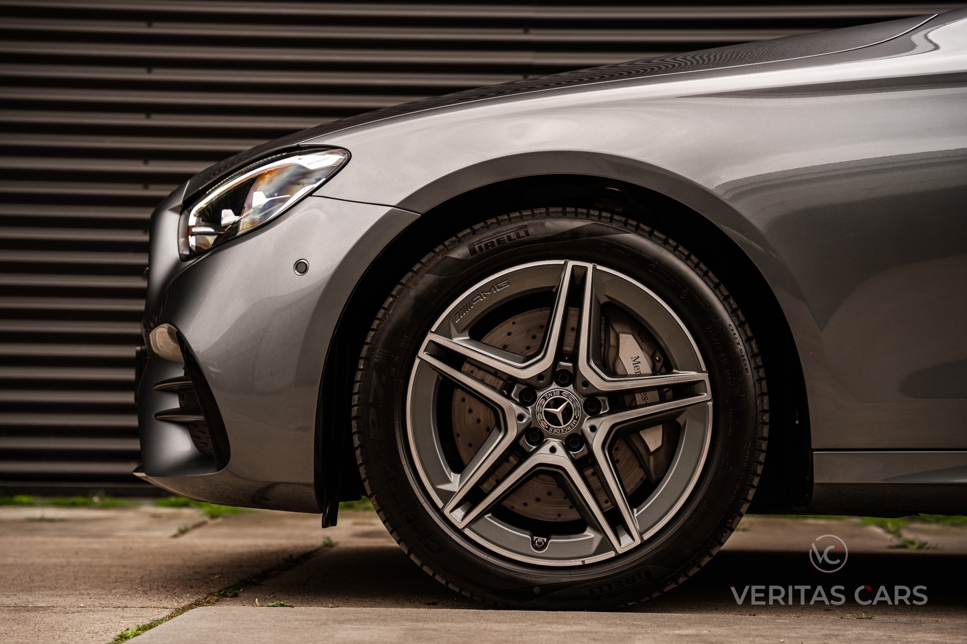 Foto van Mercedes-Benz E 300 E