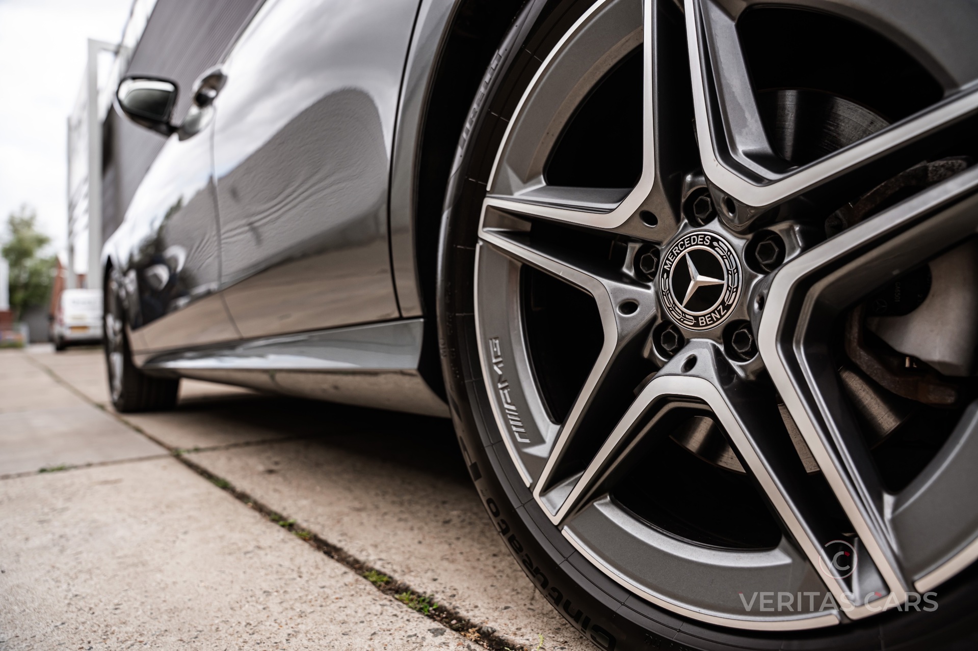 Foto van Mercedes-Benz E 300 E