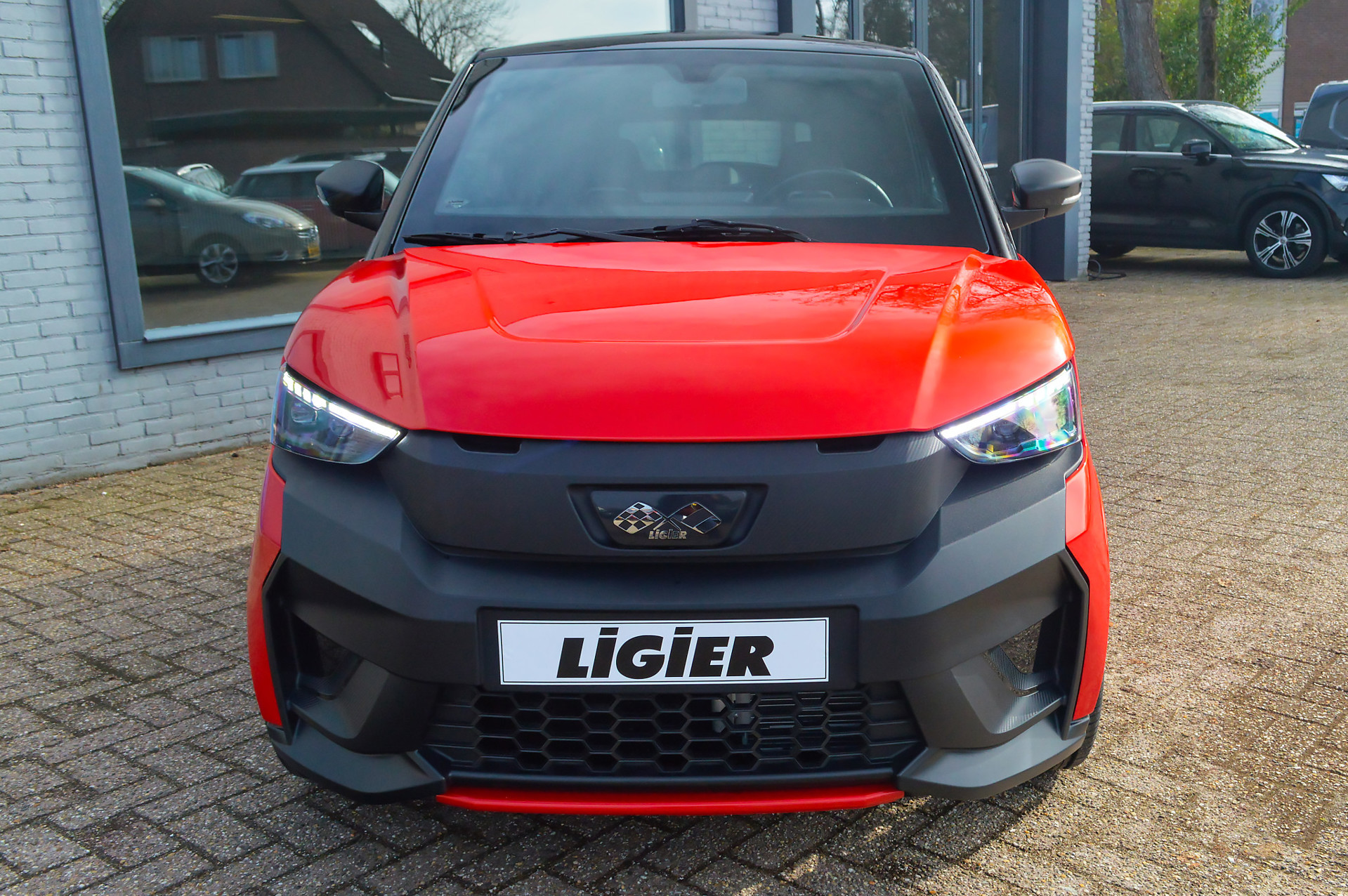Foto van Ligier Js50