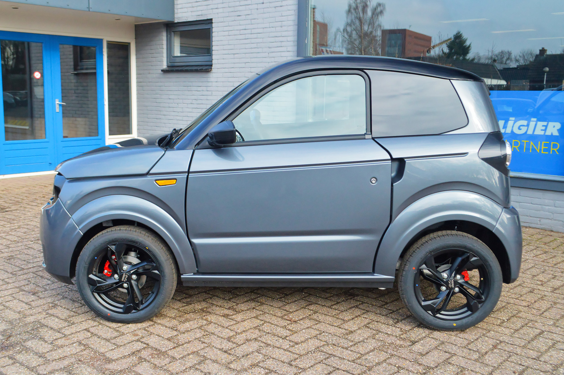Foto van Ligier Myli