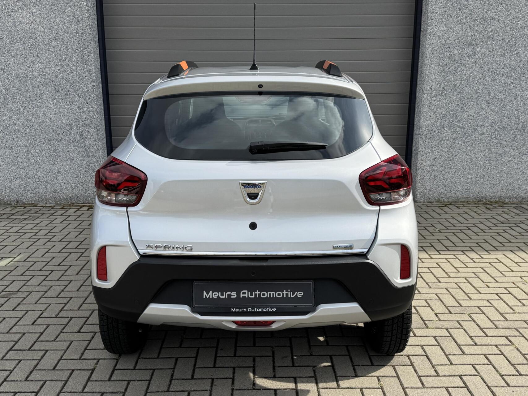Foto van Dacia Spring
