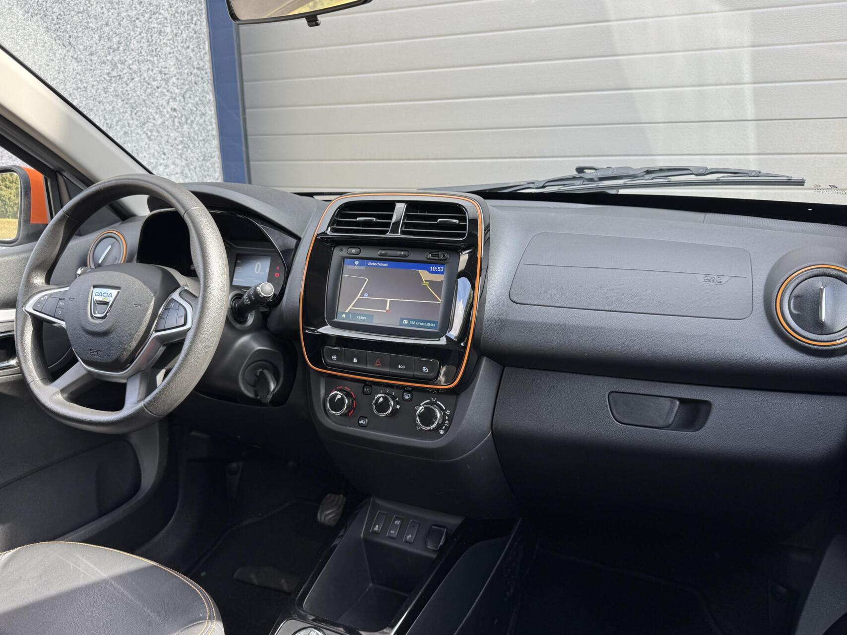 Foto van Dacia Spring