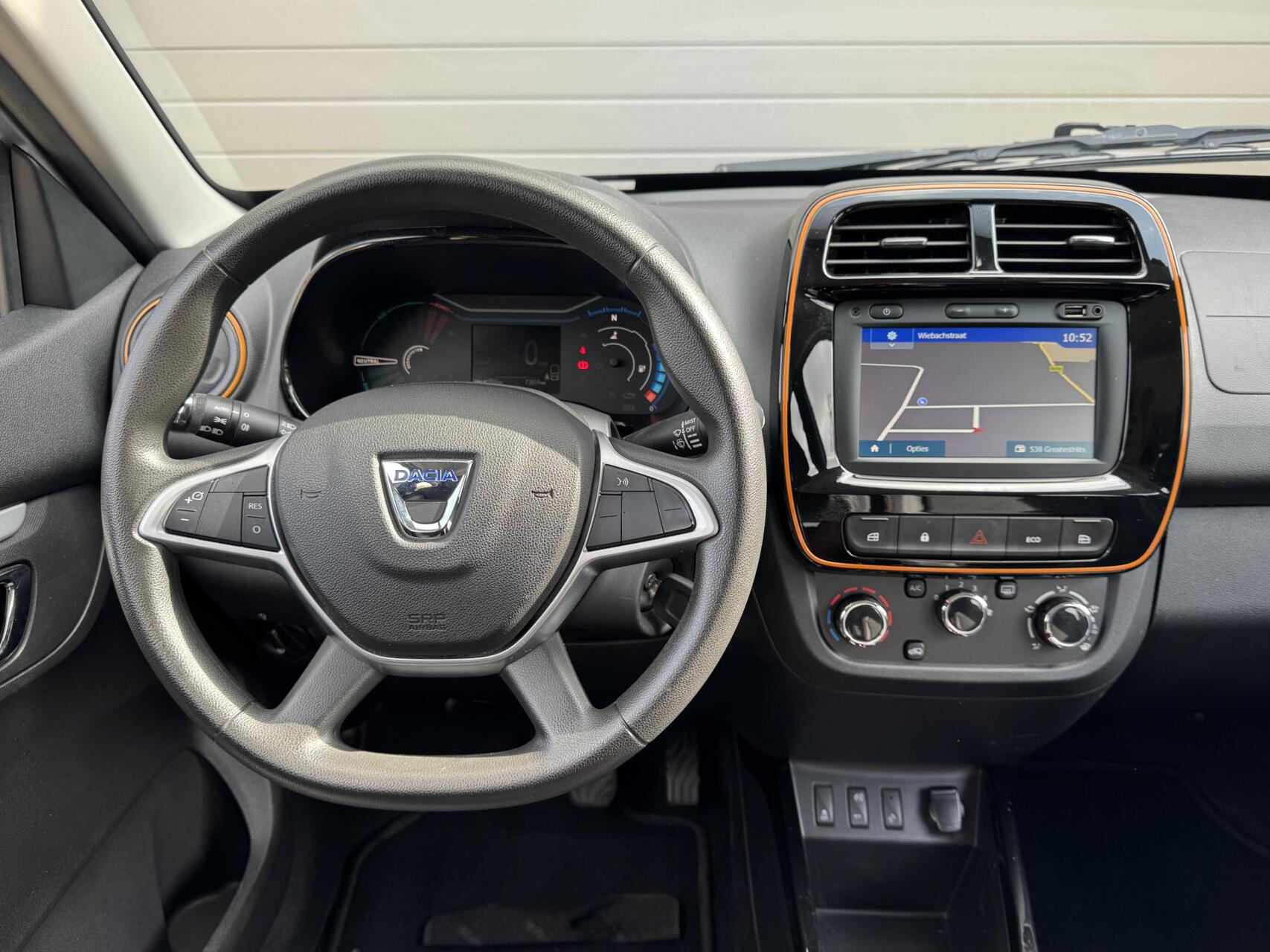 Foto van Dacia Spring