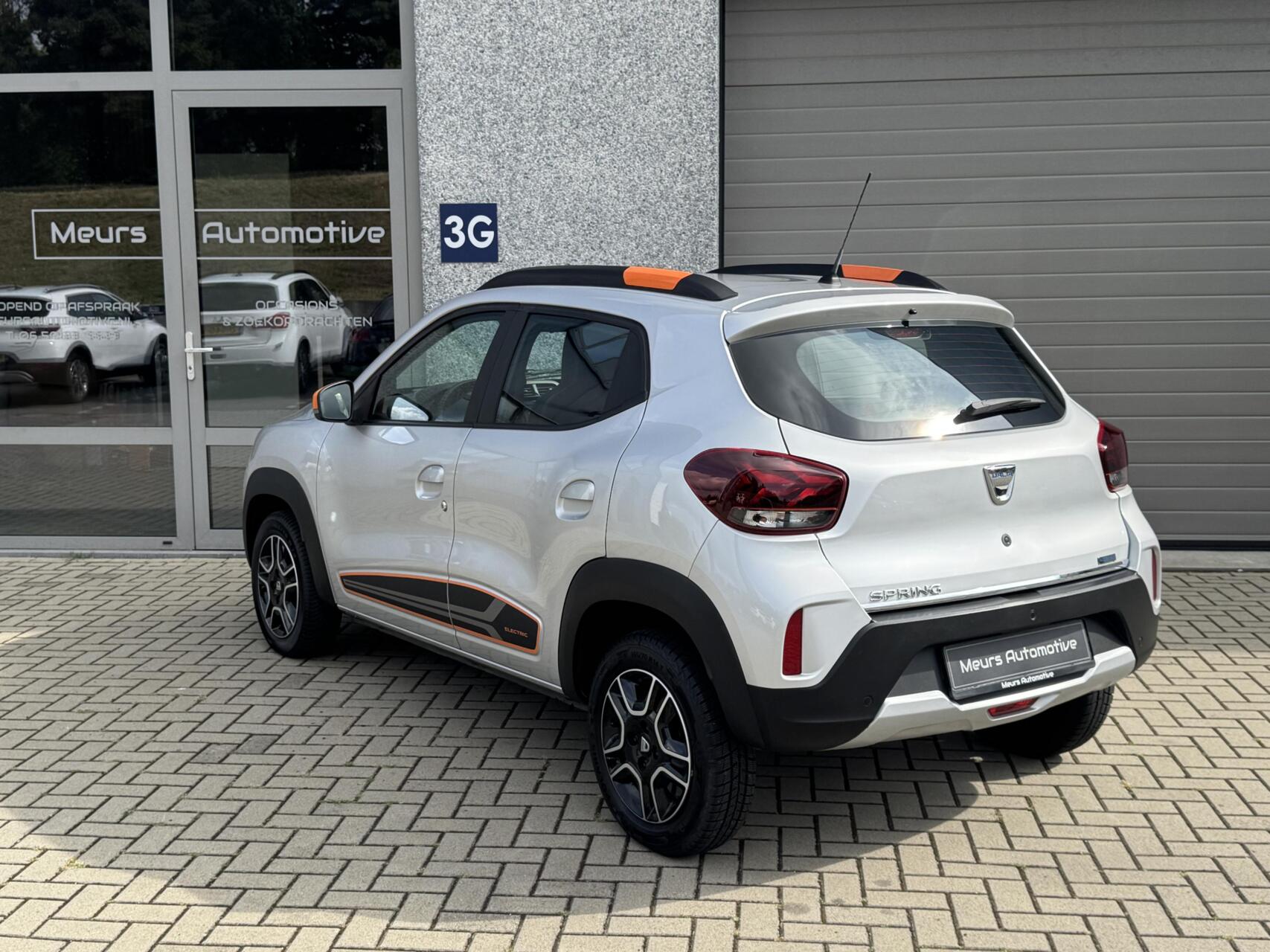 Foto van Dacia Spring