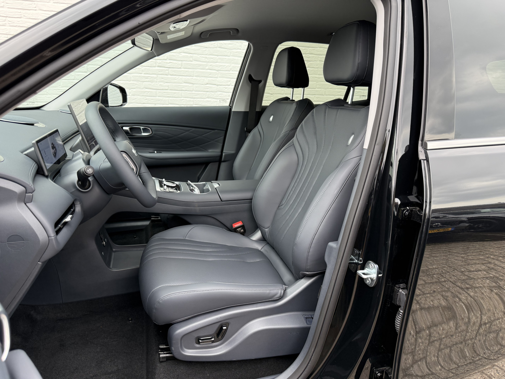 Foto van Geely Starray Em-i