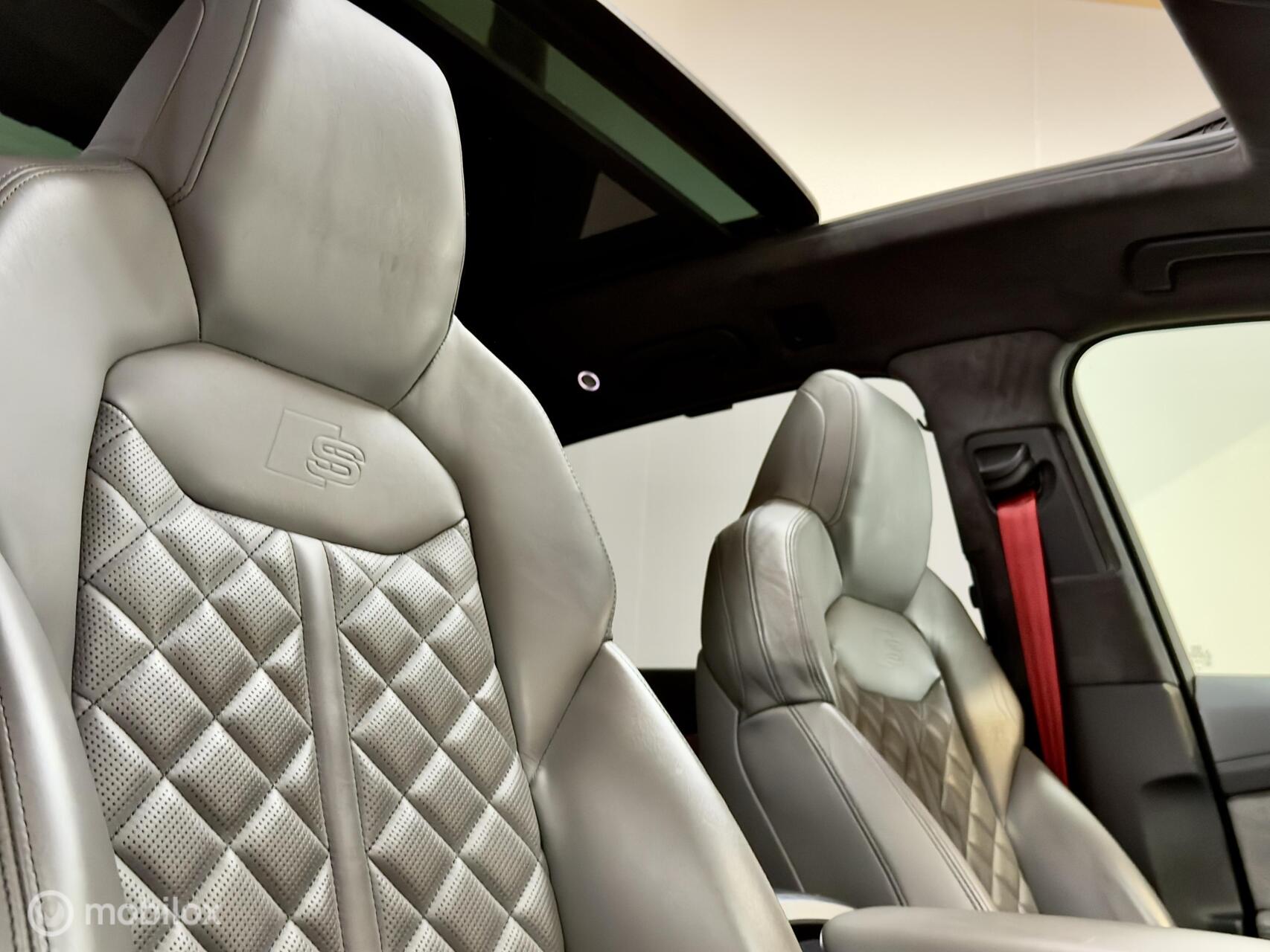 Foto van Audi Q7 60 TFSI E