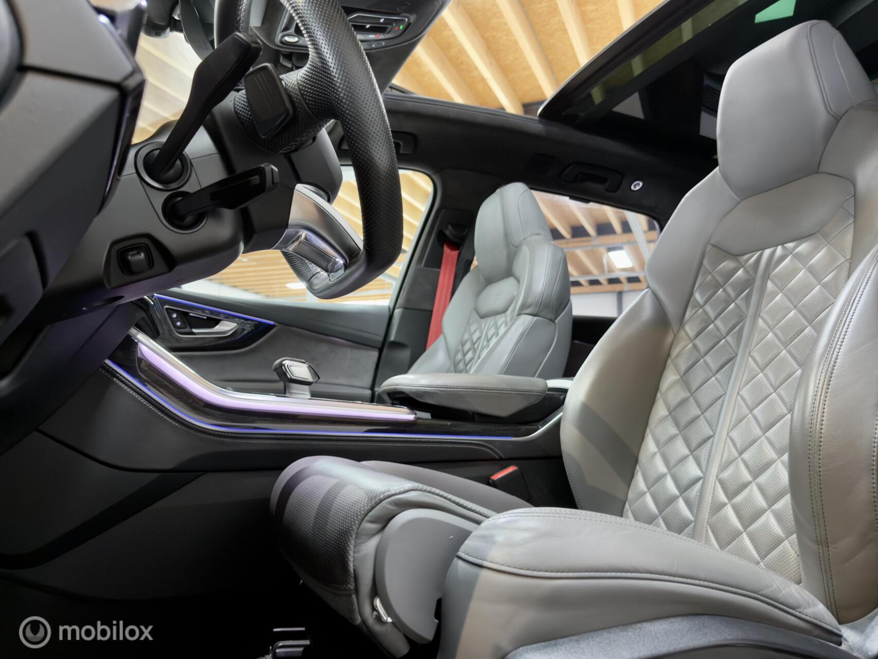 Foto van Audi Q7 60 TFSI E