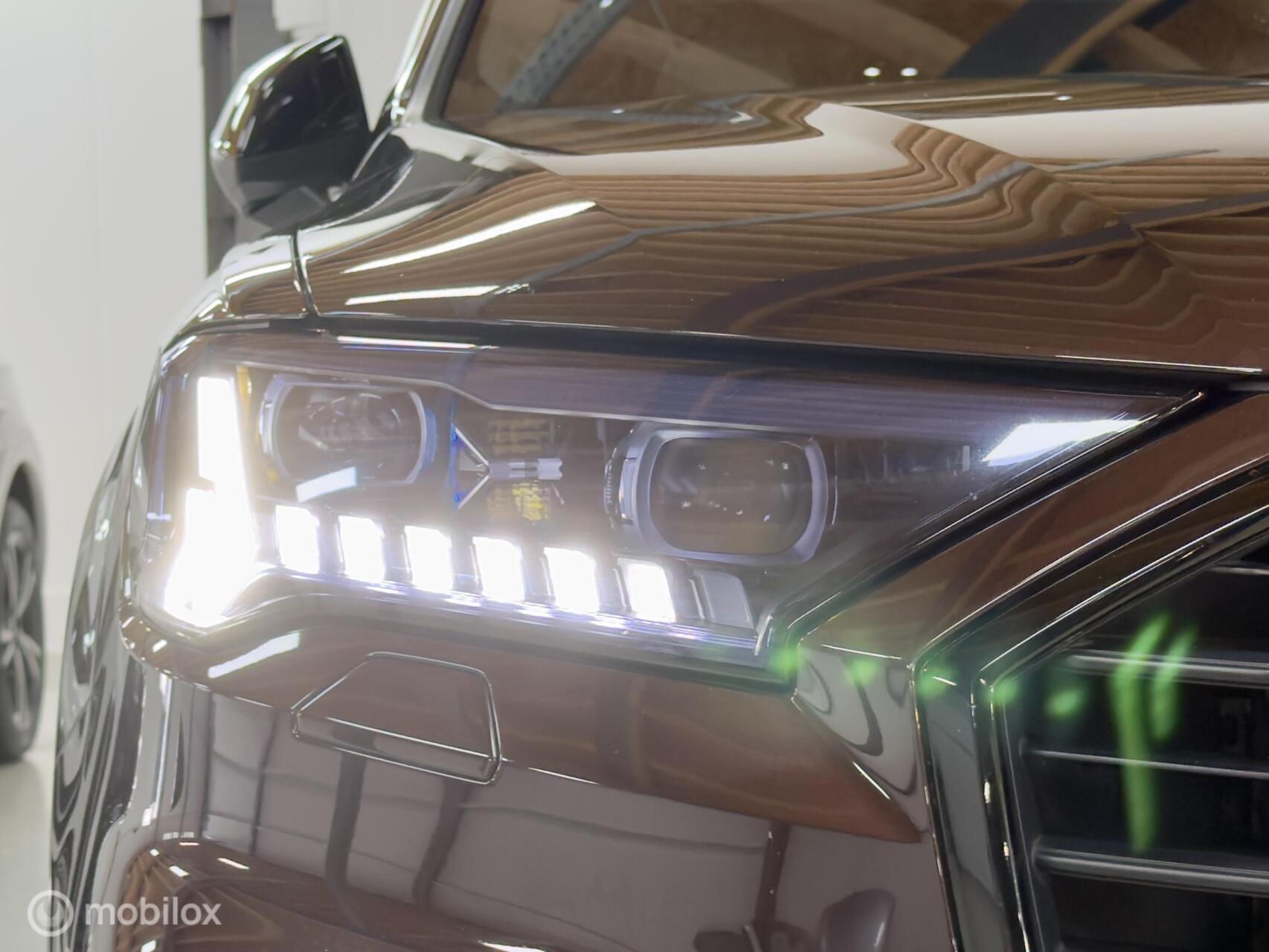 Foto van Audi Q7 60 TFSI E