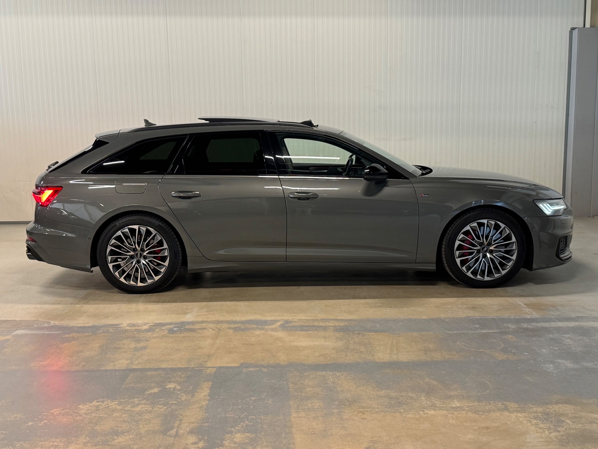 Foto van Audi A6 Avant 55 TFSI E