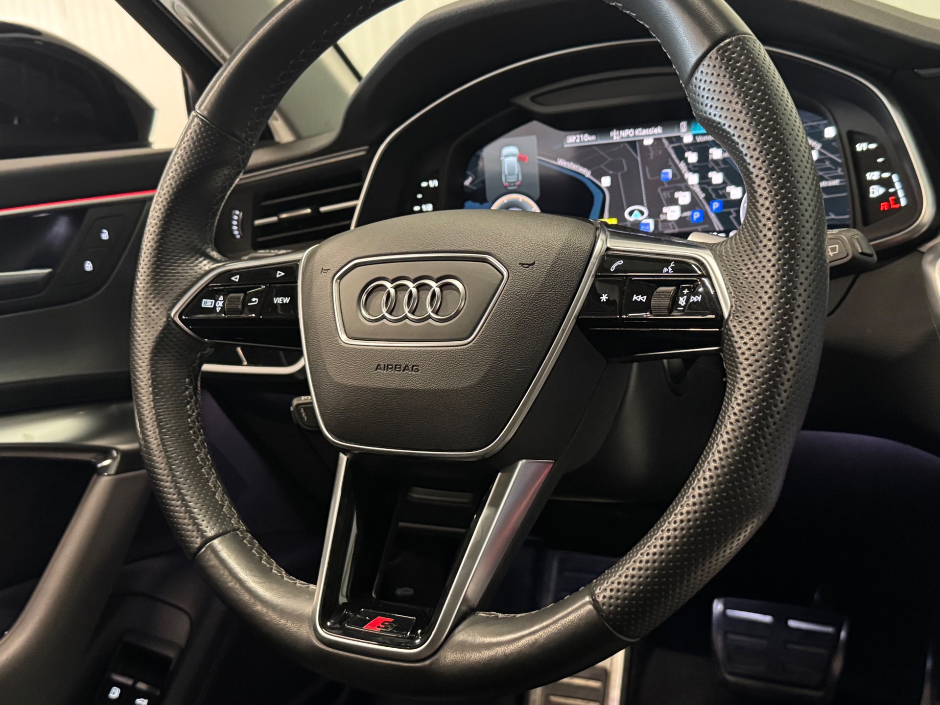 Foto van Audi A6 Avant 55 TFSI E