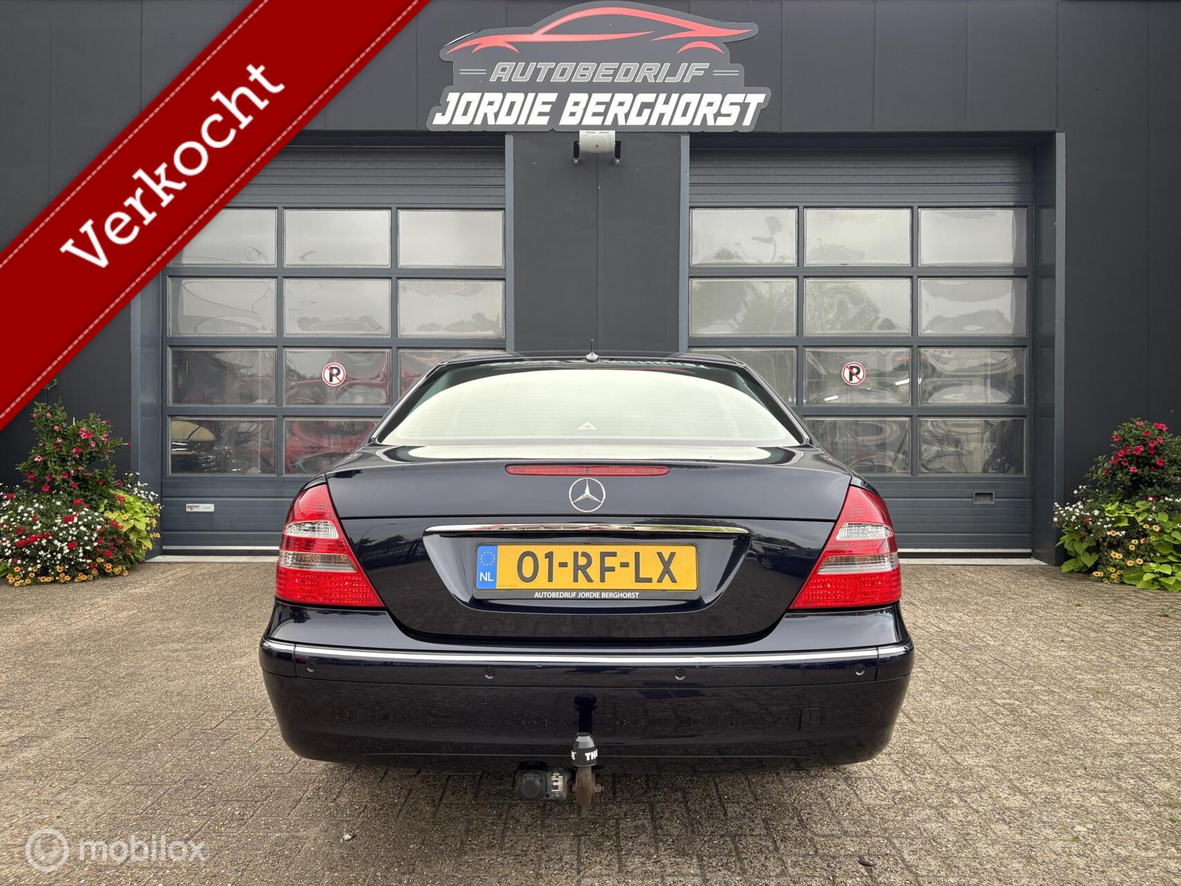 Foto van Mercedes-Benz E 200 Kompressor