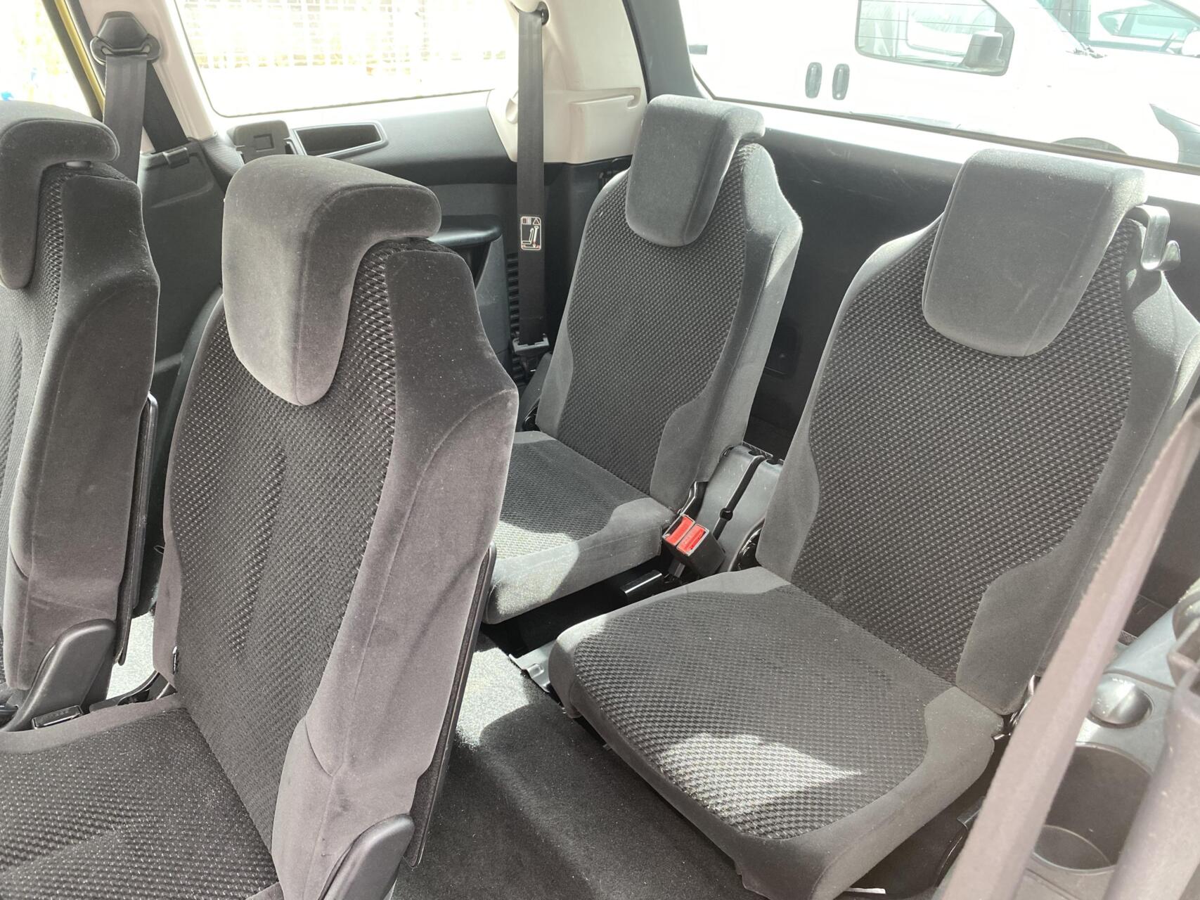 Foto van Citroen Grand C4 Picasso