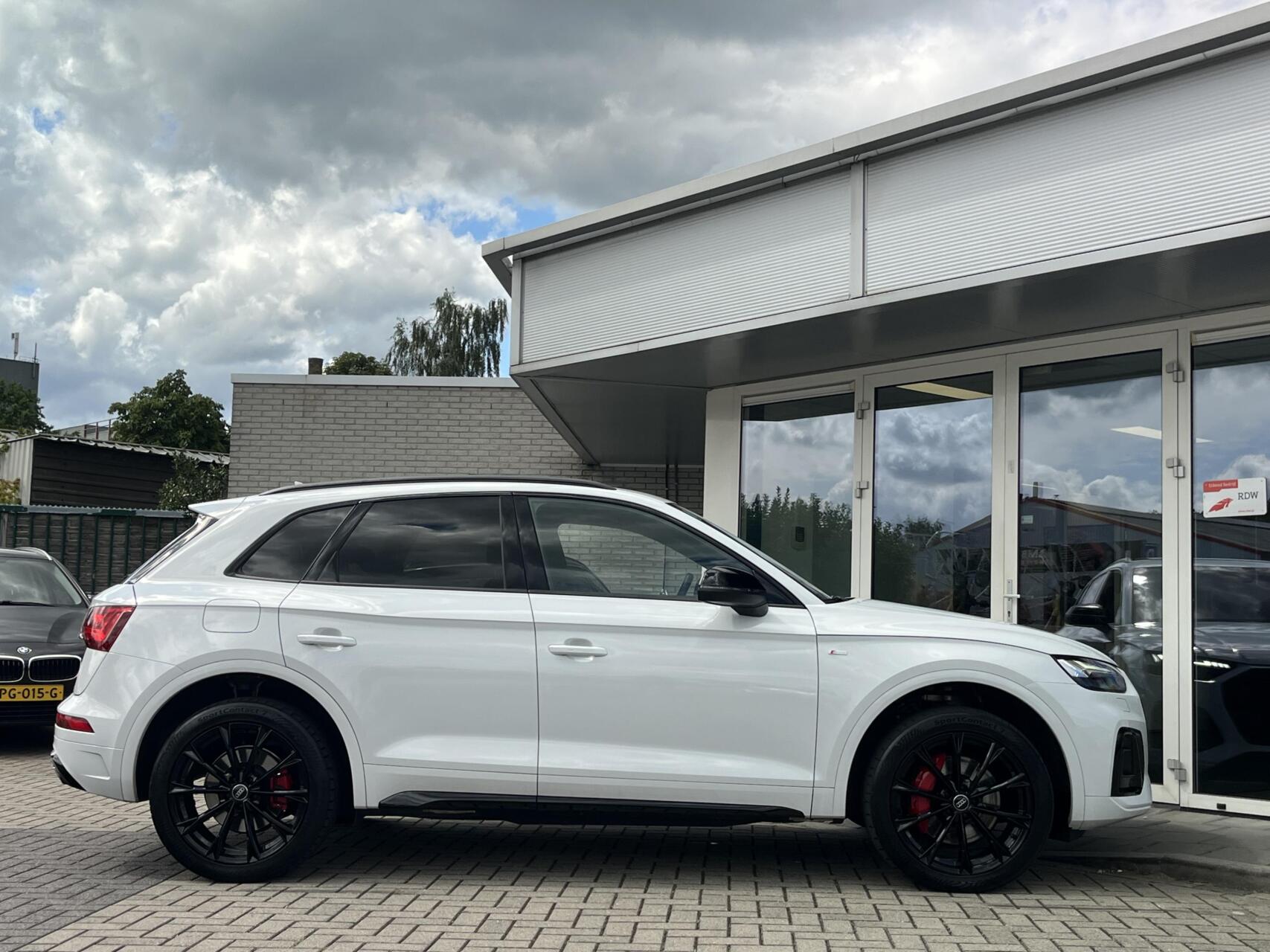 Foto van Audi Q5 55 TFSI E