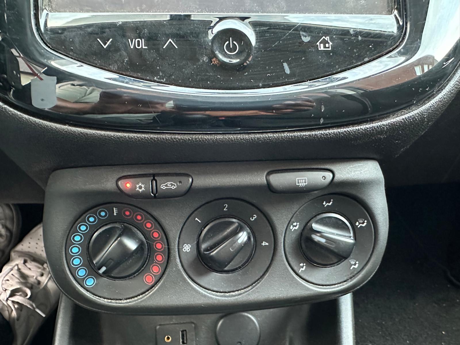 Foto van Opel Corsa-e