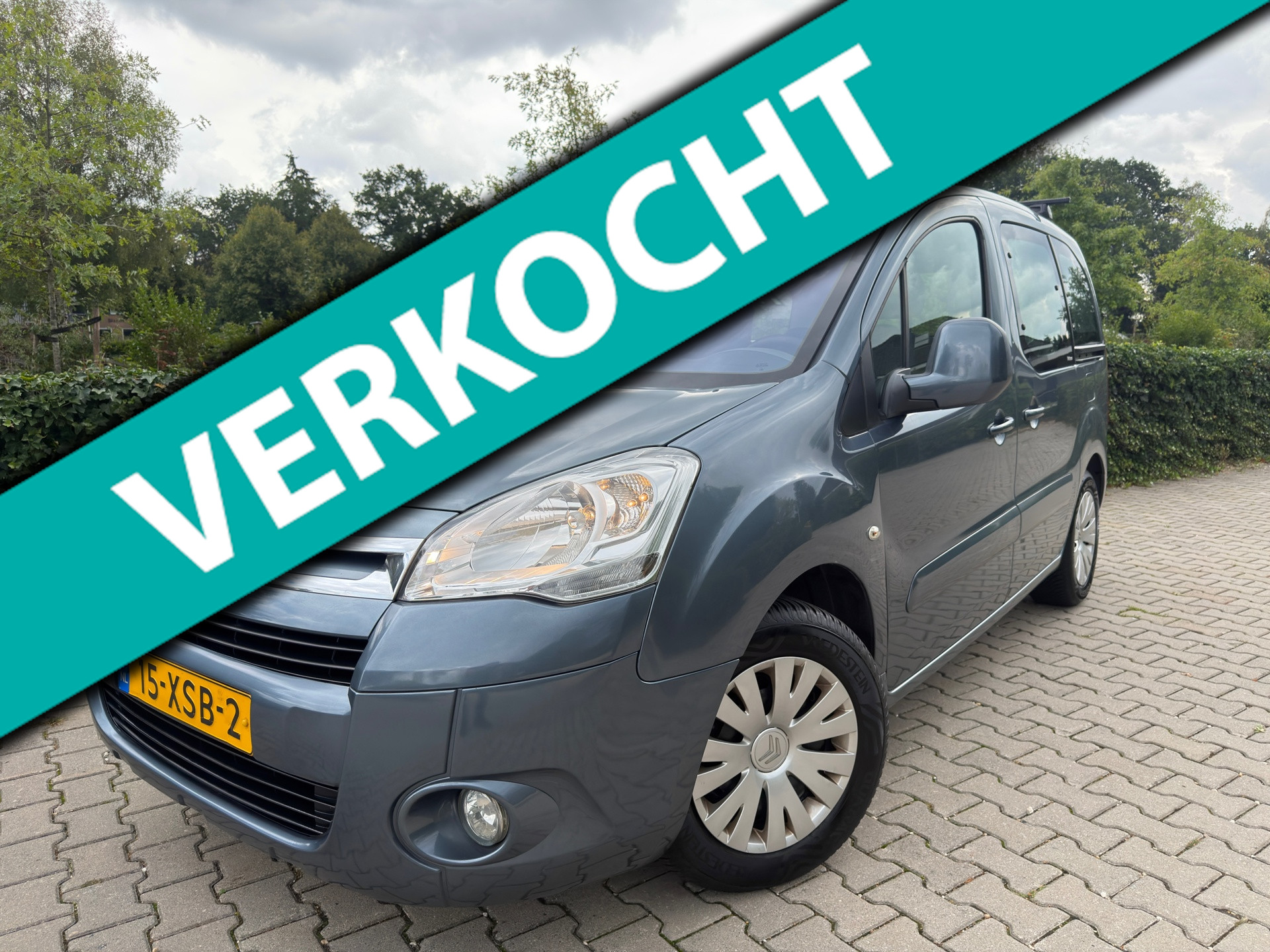 Citroen Berlingo 1.6-16V Cinqspace Multispace , Elec.Pakket / Isofix / Dak Dragers / Trekhaak. 2010 - voorkant