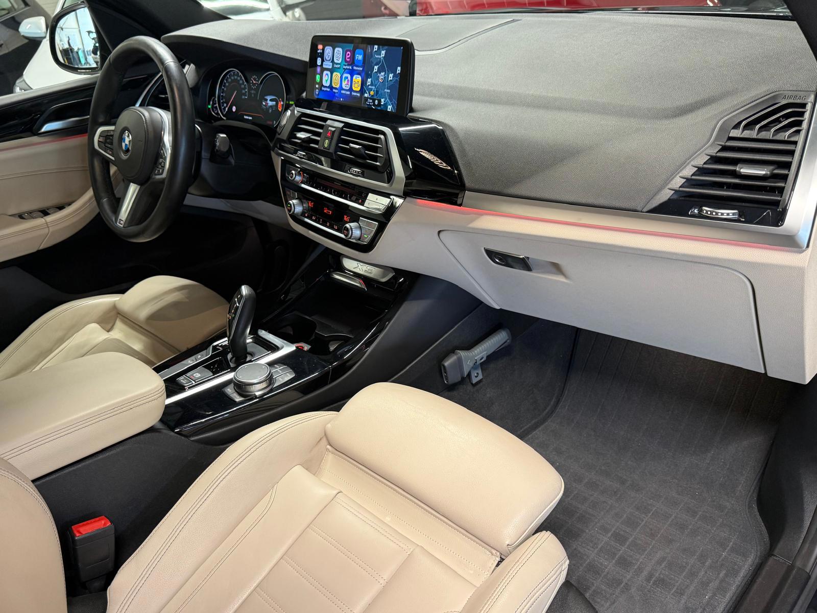 Foto van BMW X3 Xdrive20i