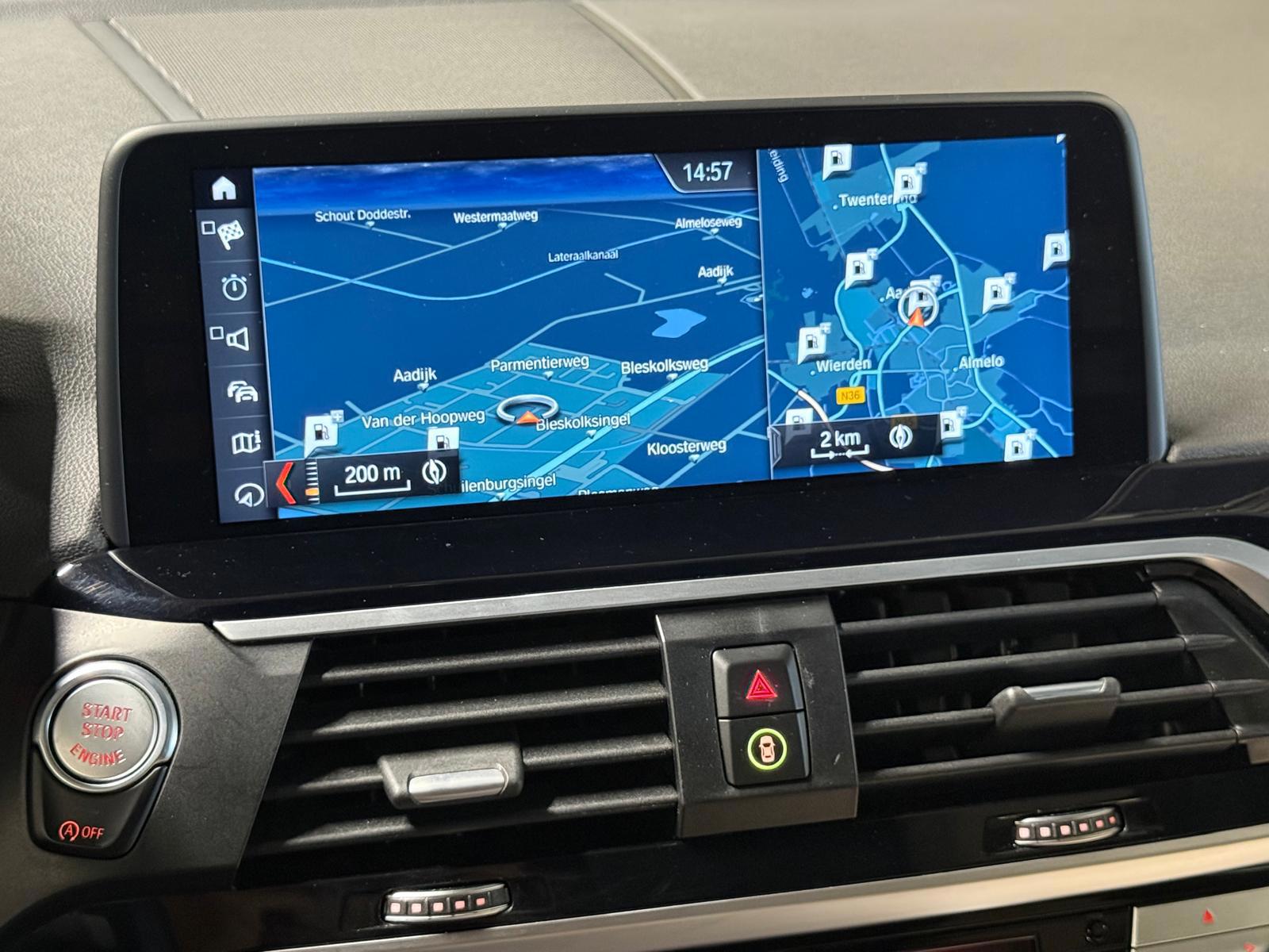 Foto van BMW X3 Xdrive20i