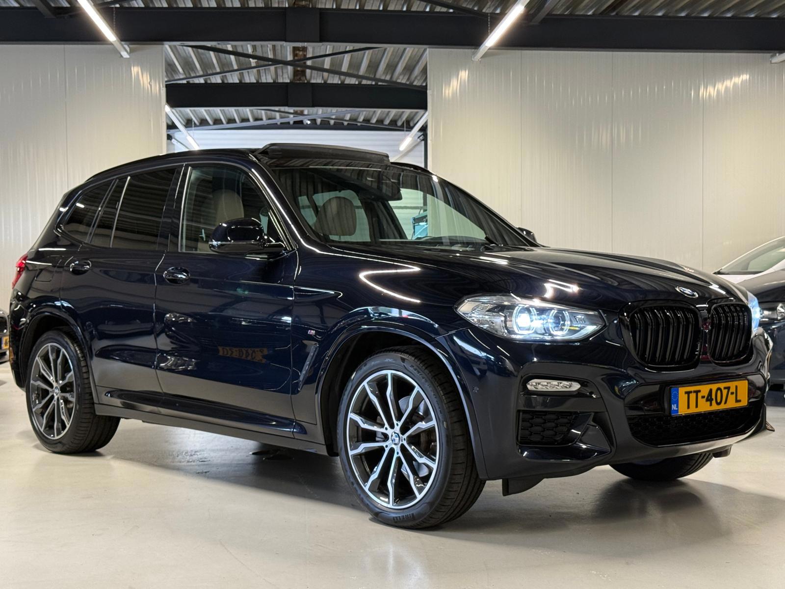 Foto van BMW X3 Xdrive20i