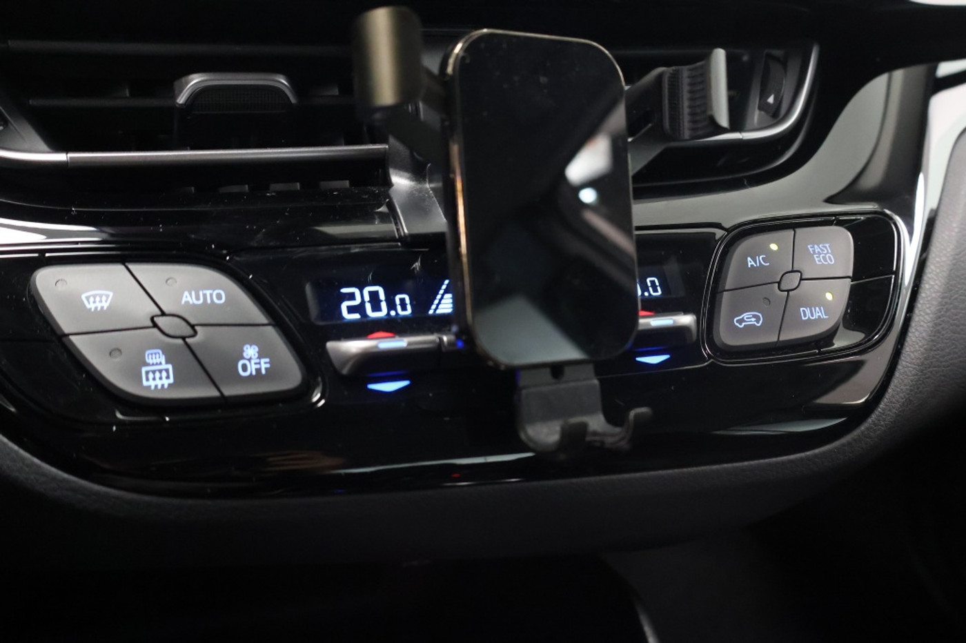 Foto van Toyota Toyota C-hr