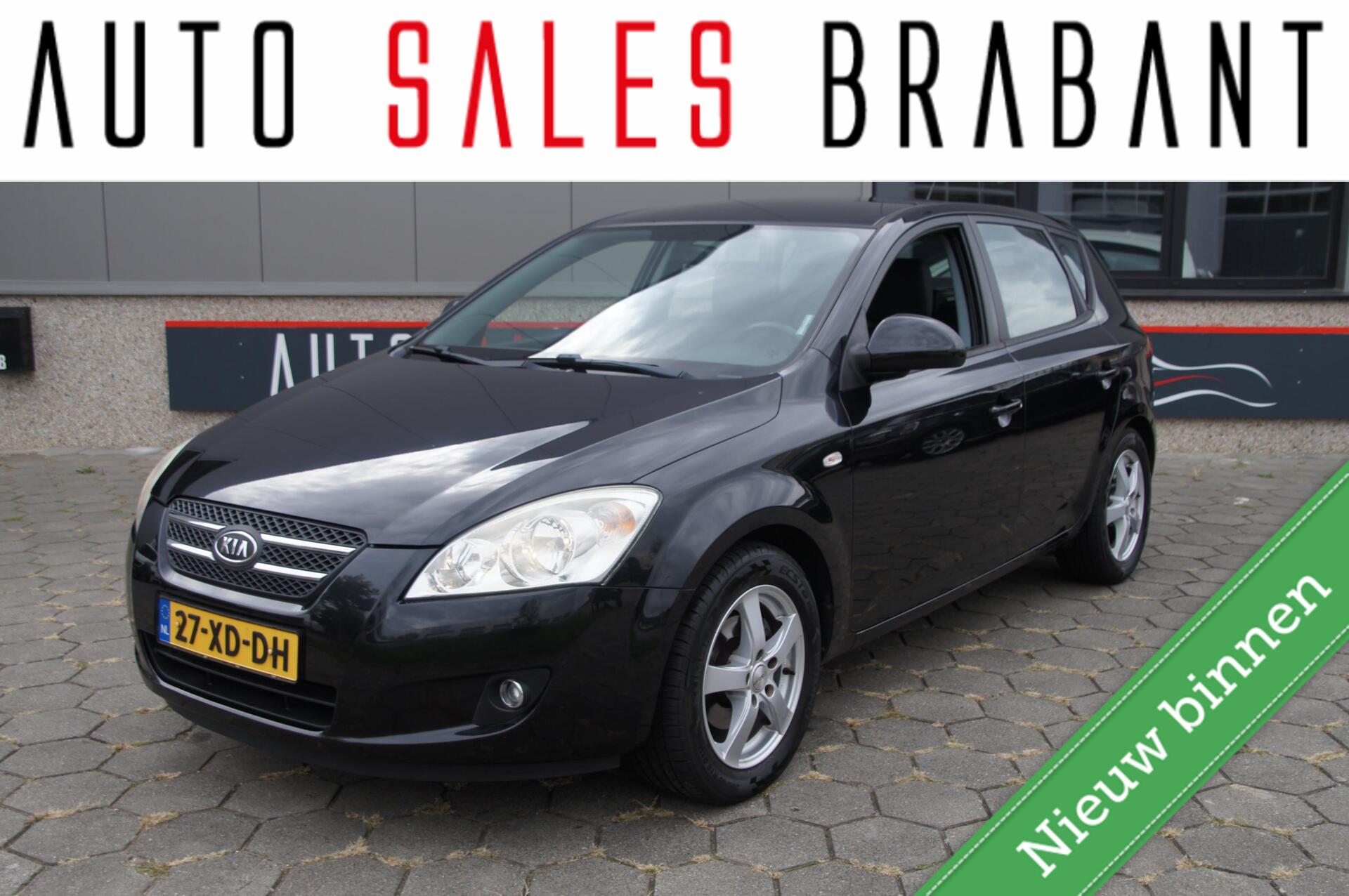 Kia Cee D 1.6 X-ecutive 2007 - voorkant