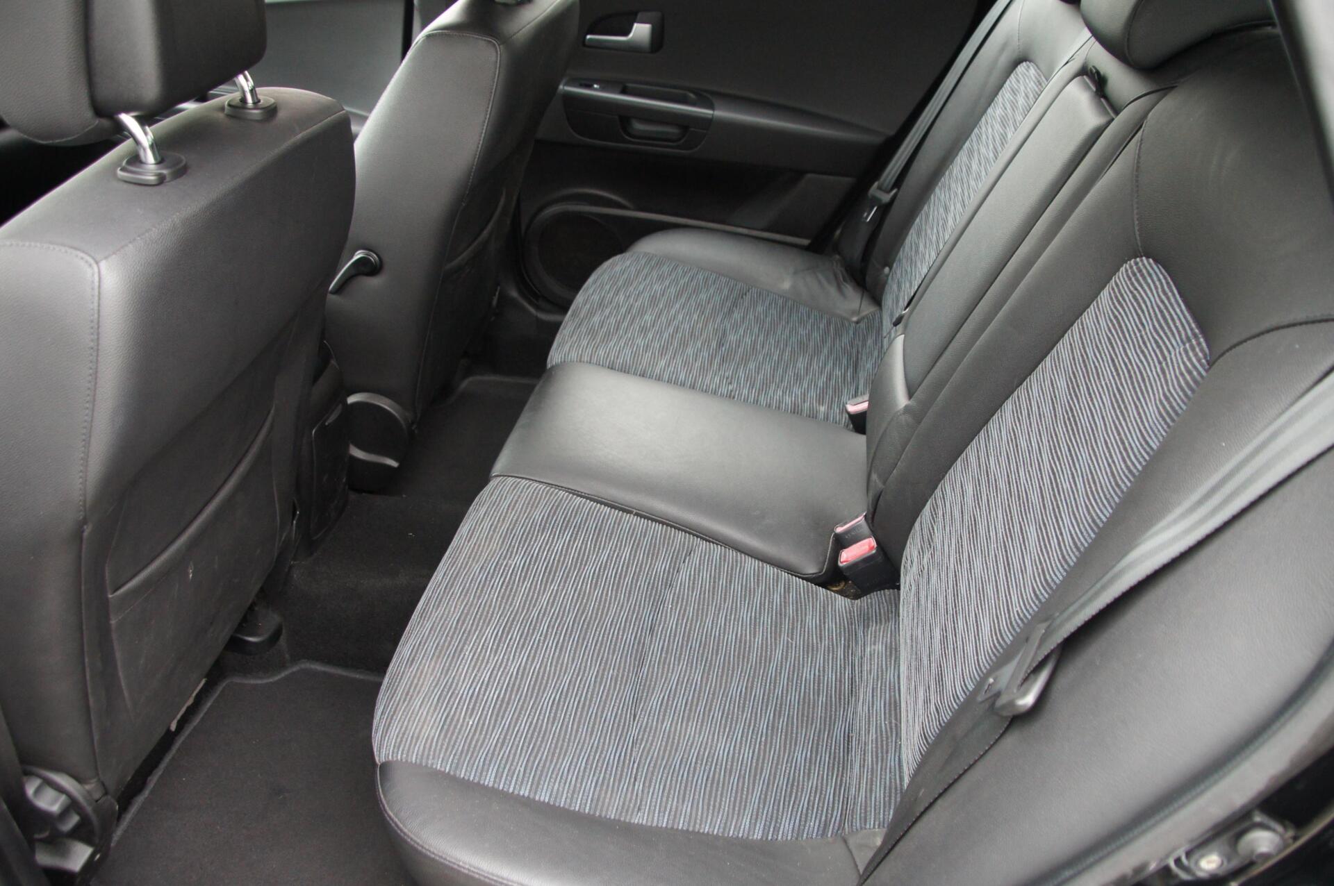 Foto van Kia Cee D