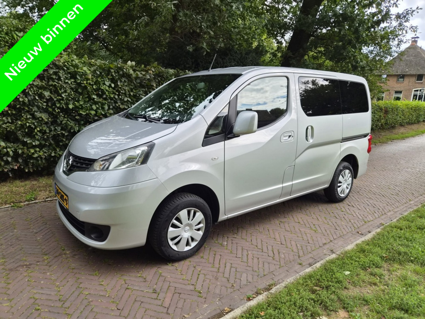 Nissan Nissan Nv200 1.6 Visia 7p 2011 - voorkant
