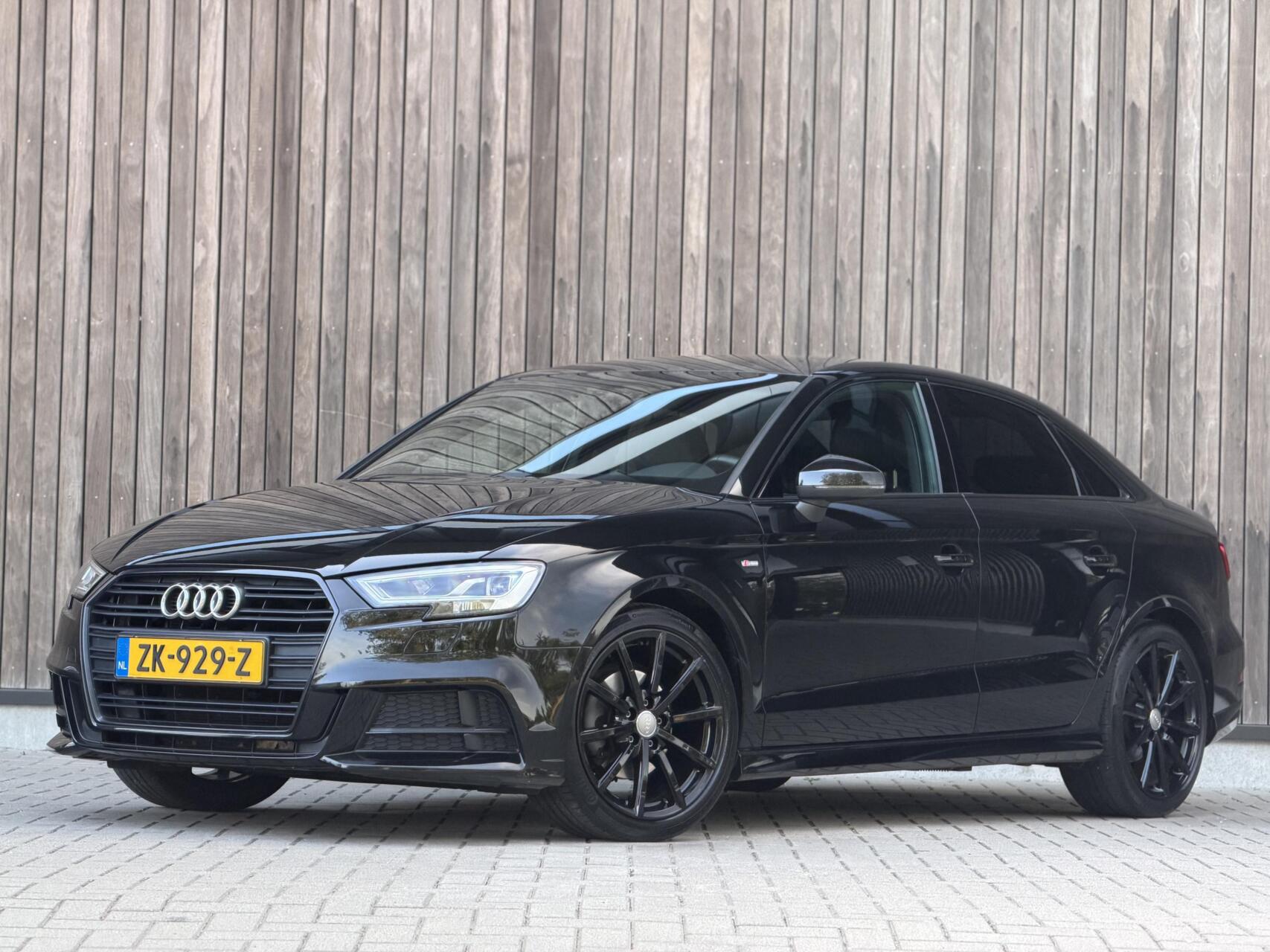 Foto van Audi A3 Limousine