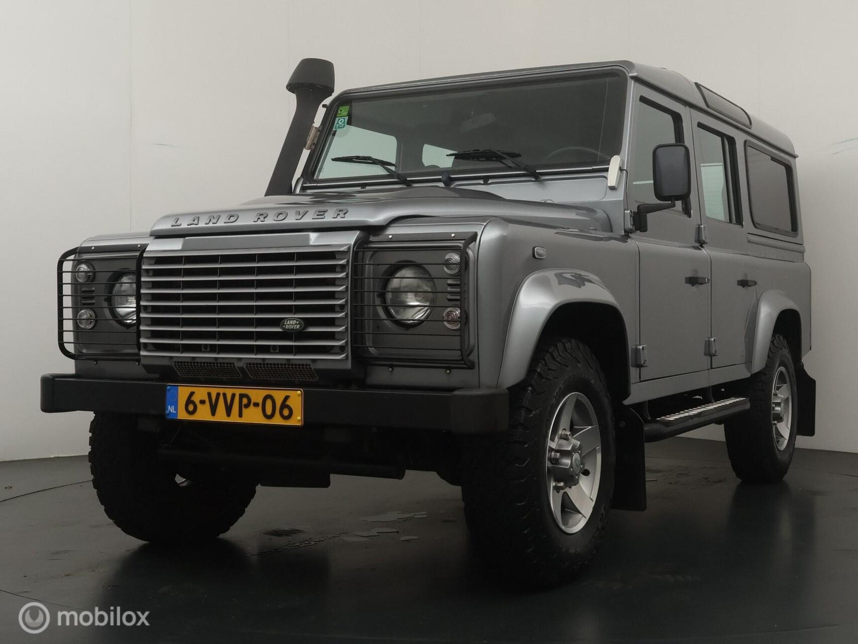 Land Rover Defender 2.2 D 110" S X Tech High Capacity 2012 - voorkant