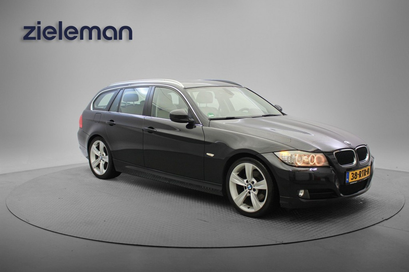 BMW 320d Touring 320d Efficient Dynamics Edition Luxury Line - Navi, Leer, Clima, Xenon 2011 - voorkant
