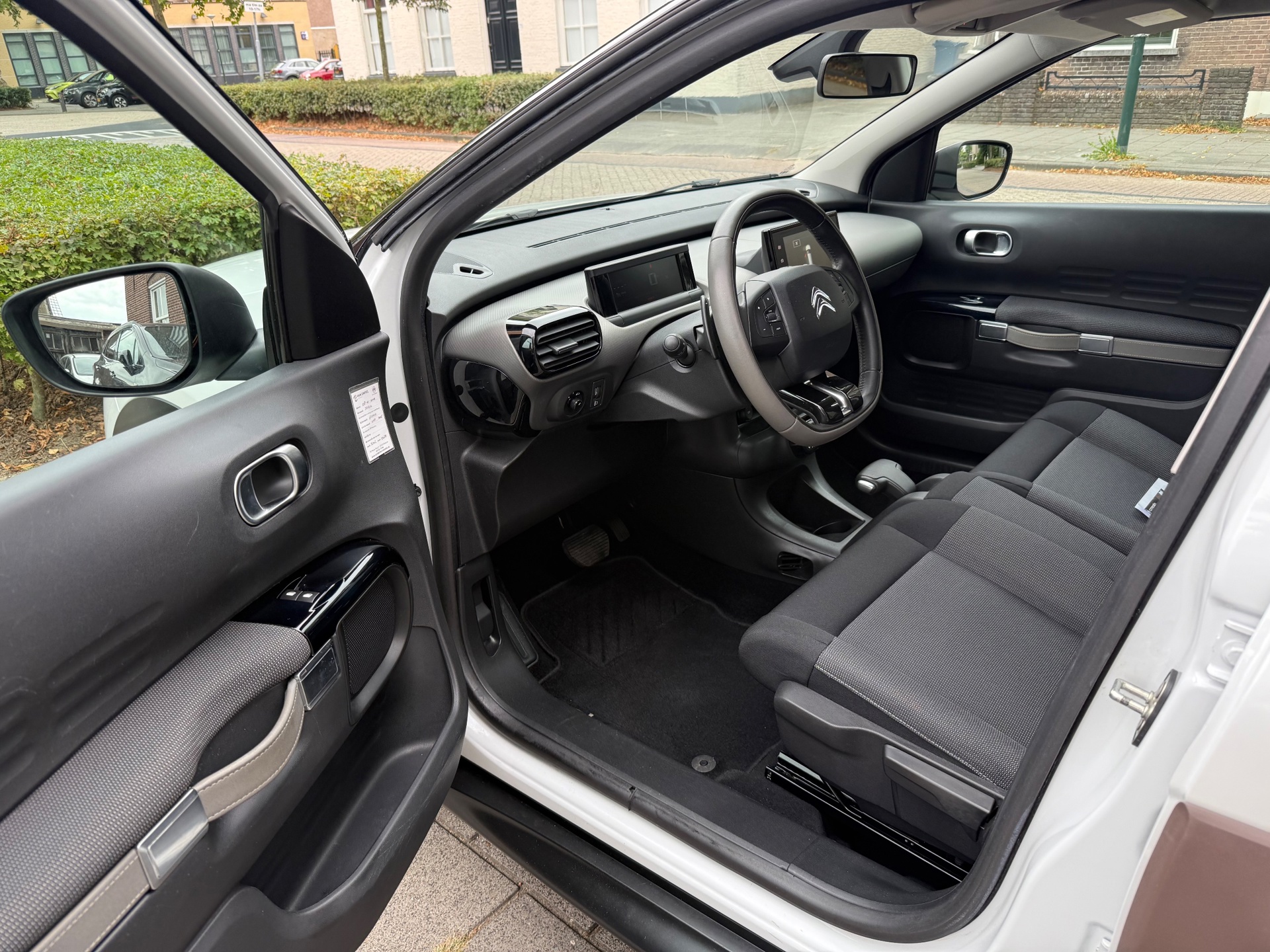 Foto van Citroen C4 Cactus