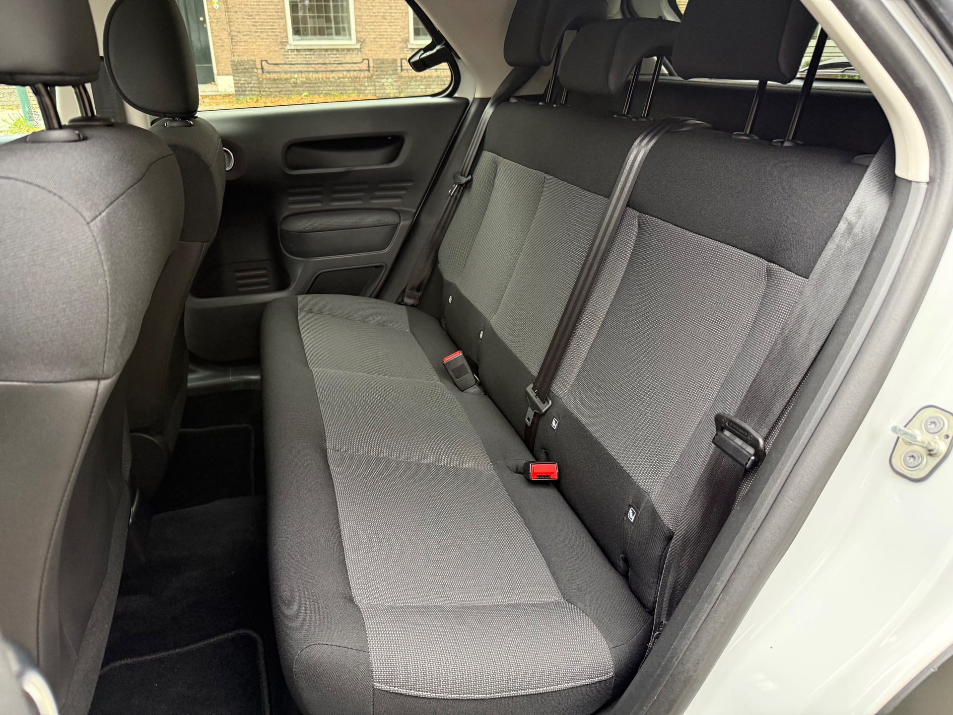 Foto van Citroen C4 Cactus