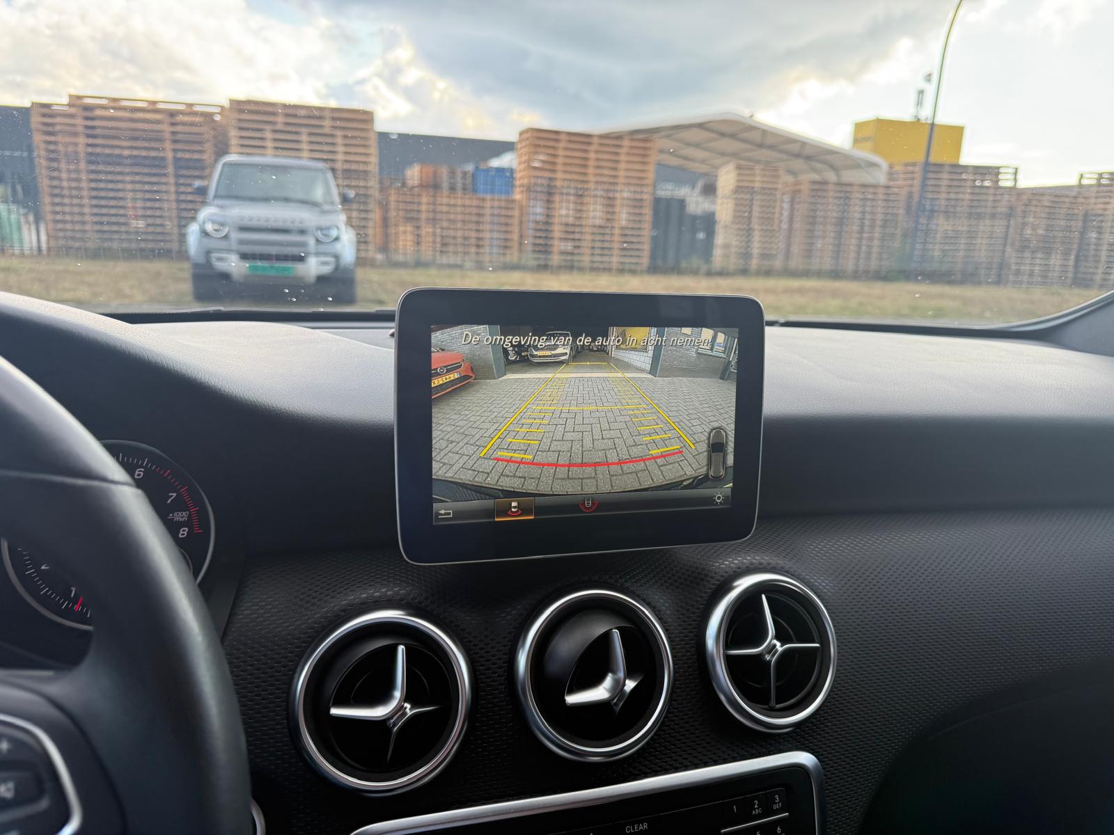 Foto van Mercedes-Benz A 180