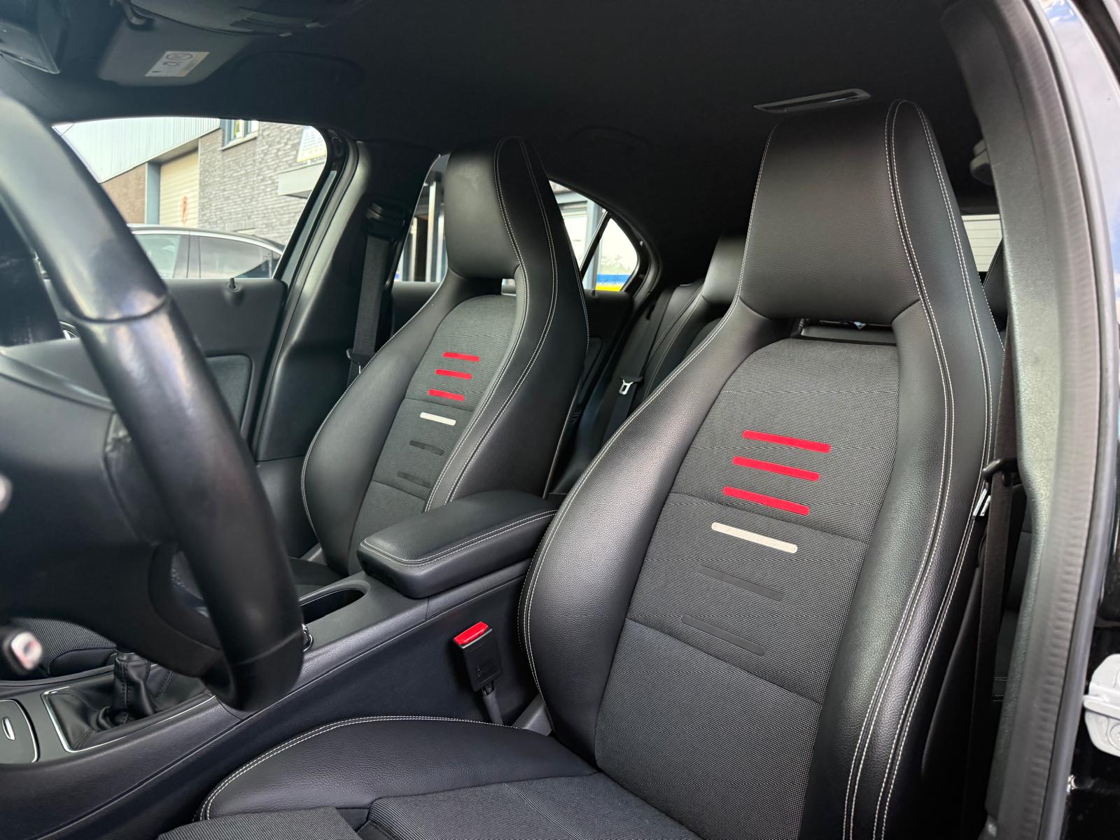 Foto van Mercedes-Benz A 180
