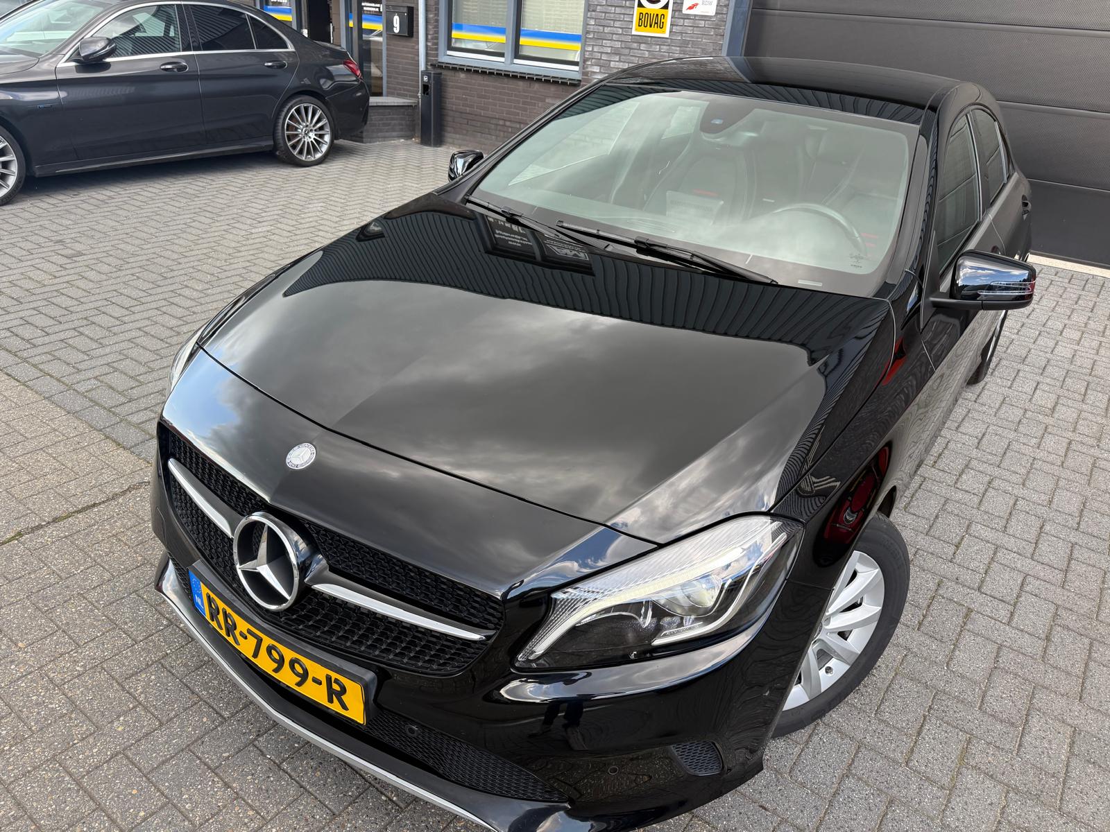 Foto van Mercedes-Benz A 180