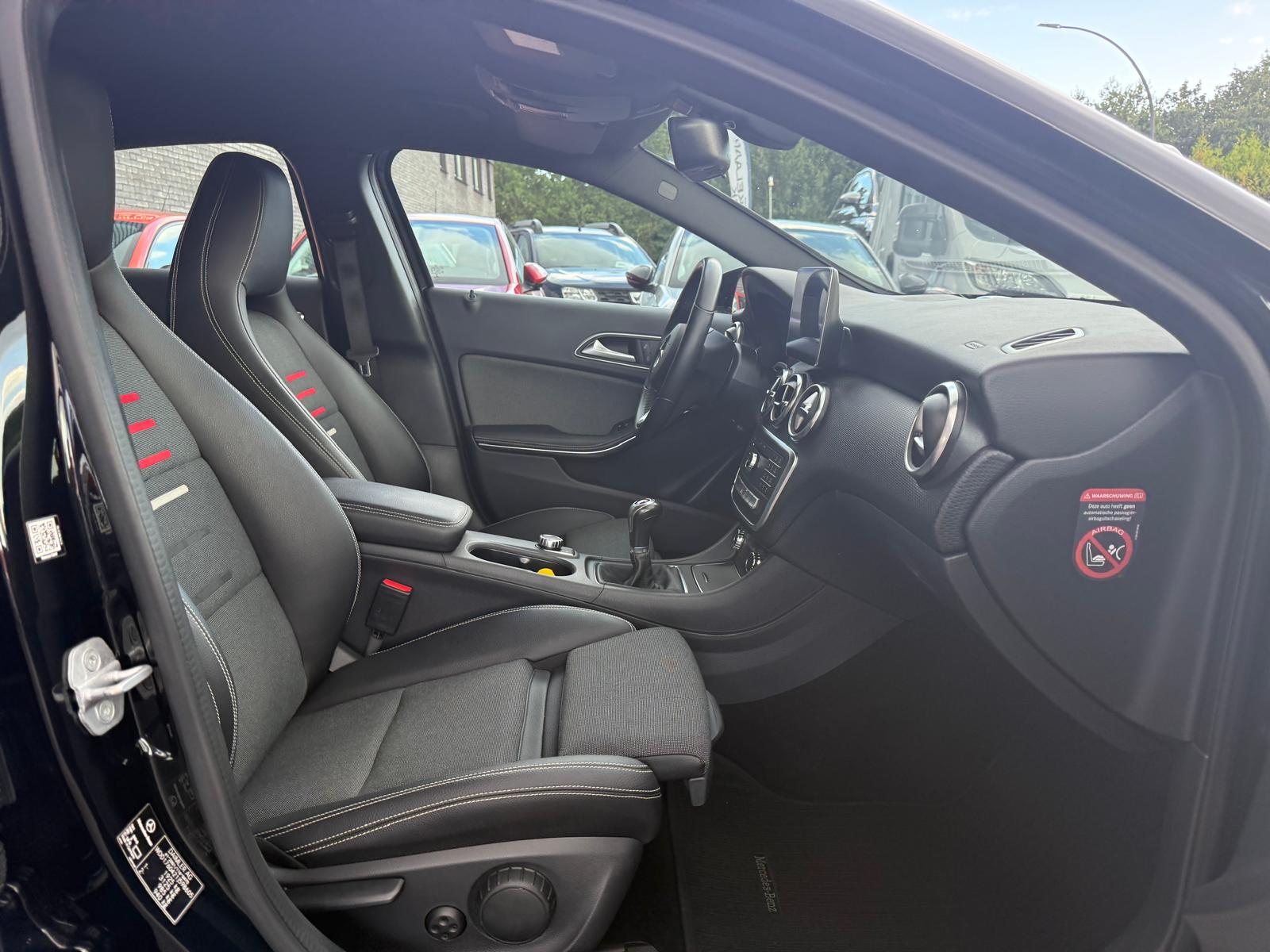 Foto van Mercedes-Benz A 180