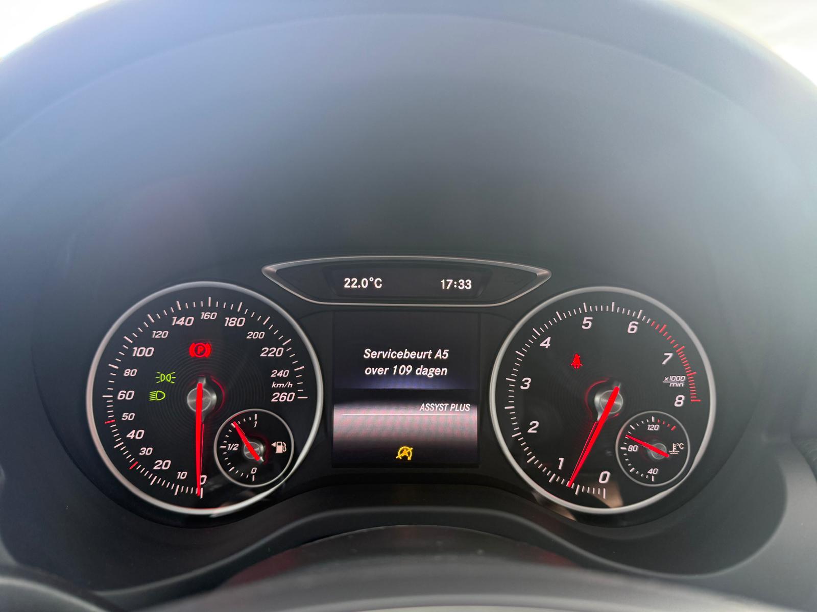 Foto van Mercedes-Benz A 180